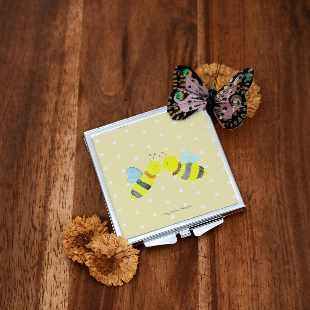 Handbag mirror bee Love Handspiegel Geschenkidee, Spiegel Für Schminktasche, Quadratischer Handspiegel, Schminkspiegel Kompakt, Klappbarer Handspiegel, Handspiegel Zum Mitnehmen, Spiegel Für Make-Up Tasche, Vintage Kompaktspiegel, Taschen-Kosmetikspiegel, Design Taschenspiegel, Kompaktspiegel, Klappspiegel, Spiegel Für Unterwegs, Reise Spiegel, Taschenspiegel, Schminkspiegel To Go, Handspiegel Für Damen, Runder Taschenspiegel, Spiegel Für Handtasche, Deko Handspiegel, Handspiegel Mit Hülle, Handtaschenspiegel, Klappbarer Taschenspiegel, Mini Spiegel, Tragbarer Spiegel, Kosmetikspiegel Klein, Biene, Wespe, Hummel