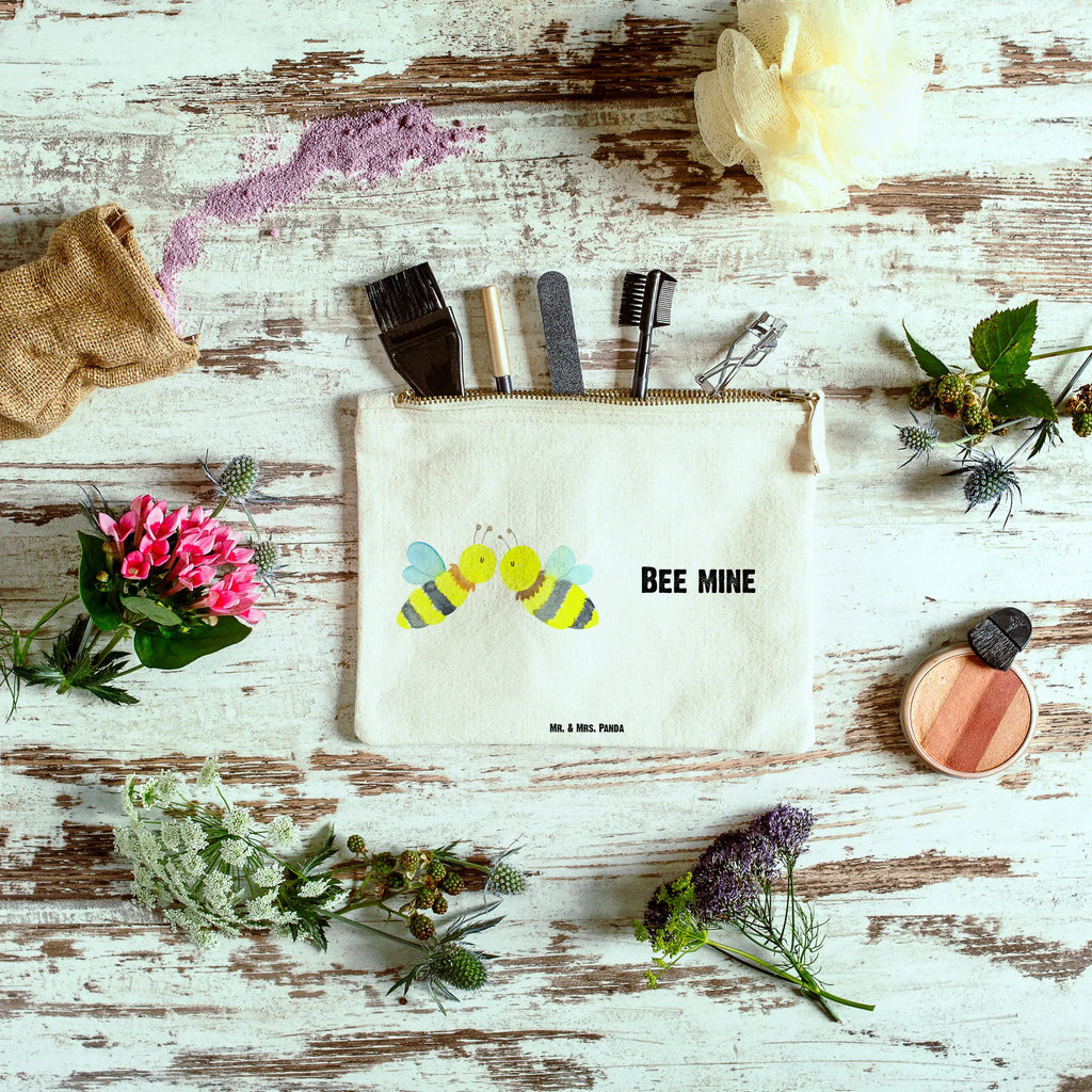 Schminktasche Biene Liebe toiletry bag, Stiftemäppchen, pinsel tasche, beauty tasche, Kulturtasche, Schminktäschchen, kosmetiktäschchen, Waschbeutel, Schminktasche, beauty case, Kosmetikbeutel, pencil case, Mäppchen, Kosmetiktasche, aufbewahrungsbeutel, Etui, Schlampermäppchen, Federmappe, Kulturbeutel, utensilientasche, Waschtasche, Schminkbeutel, aufbewahrungstasche, Biene, Hummel, Wespe