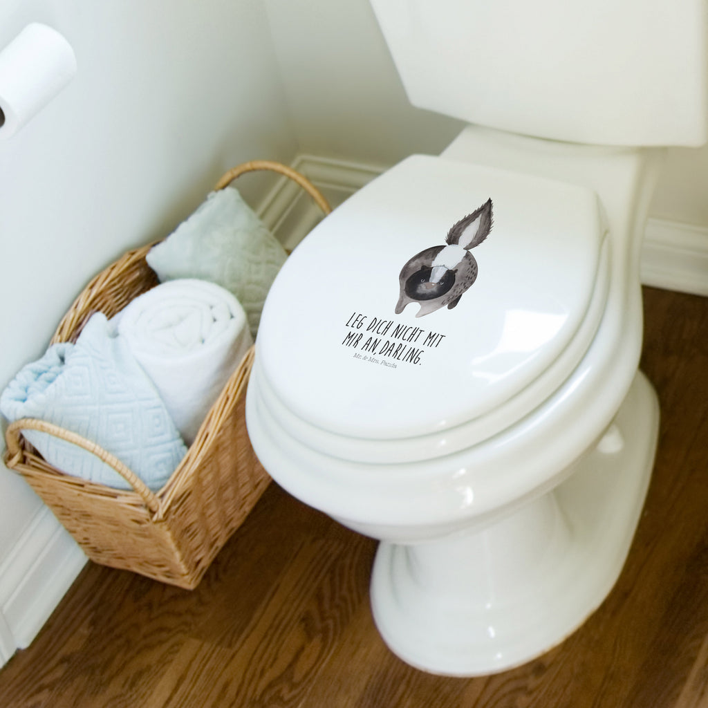 Motif toilet seat skunk attack toilet cover, wood, toilet seat, toilet, toilet lid, Skunk, wild animal, stinky, predator, skunk, angry, threatening, stinker