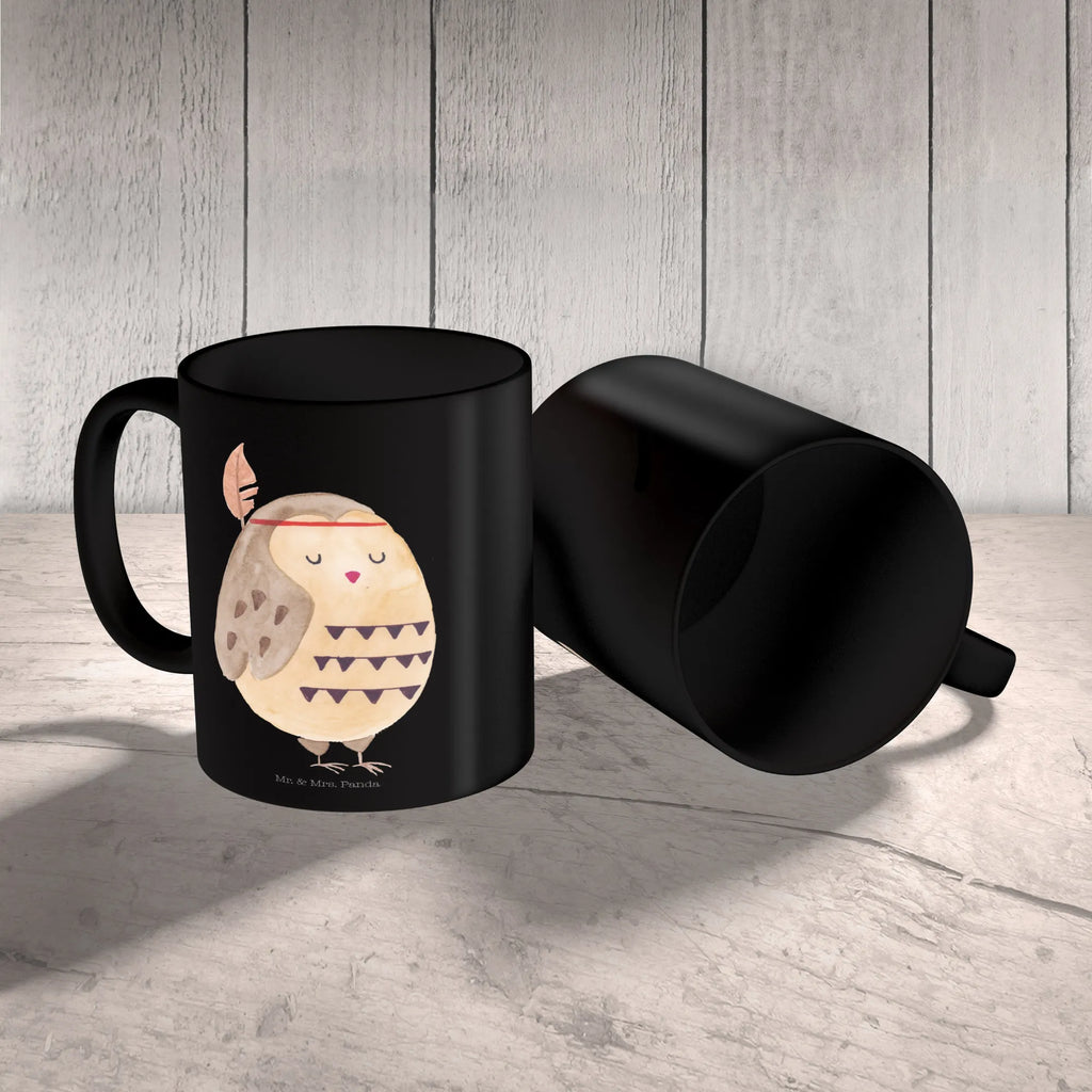 Tasse Eule Federschmuck Geschenktasse, Henkeltasse, Trinktasse, Tasse mit Spruch, Kaffeetasse, Bürotasse, Tasse, Henkelbecher, statement tasse, Coffee Mug, Kaffeepott, design tasse, heißgetränkebecher, Teebecher, Pott, Mug, tasse für kaffee, haferl, Tasse mit Motiv, Keramikbecher, kaffeetasse bedruckt, Trinkbecher, Dekotasse, Frühstücksbecher, Motivtasse, schöne tasse, Frühstückstasse, Sprüchetasse, tasse für büro, kaffeebecher bedruckt, milchkaffeetasse, Teepott, Kaffeebecher, Bedruckte Tasse, Becher, Teetasse, Kakaotasse, hochwertige tasse, Bürobecher, kaffeebecher keramik, Keramiktasse, Designtasse, kaffeetasse keramik, Eule, Das Leben Ist Ein Abenteuer, Federschmuck, Owl, Dekoration, Reisespruch, Eule Deko