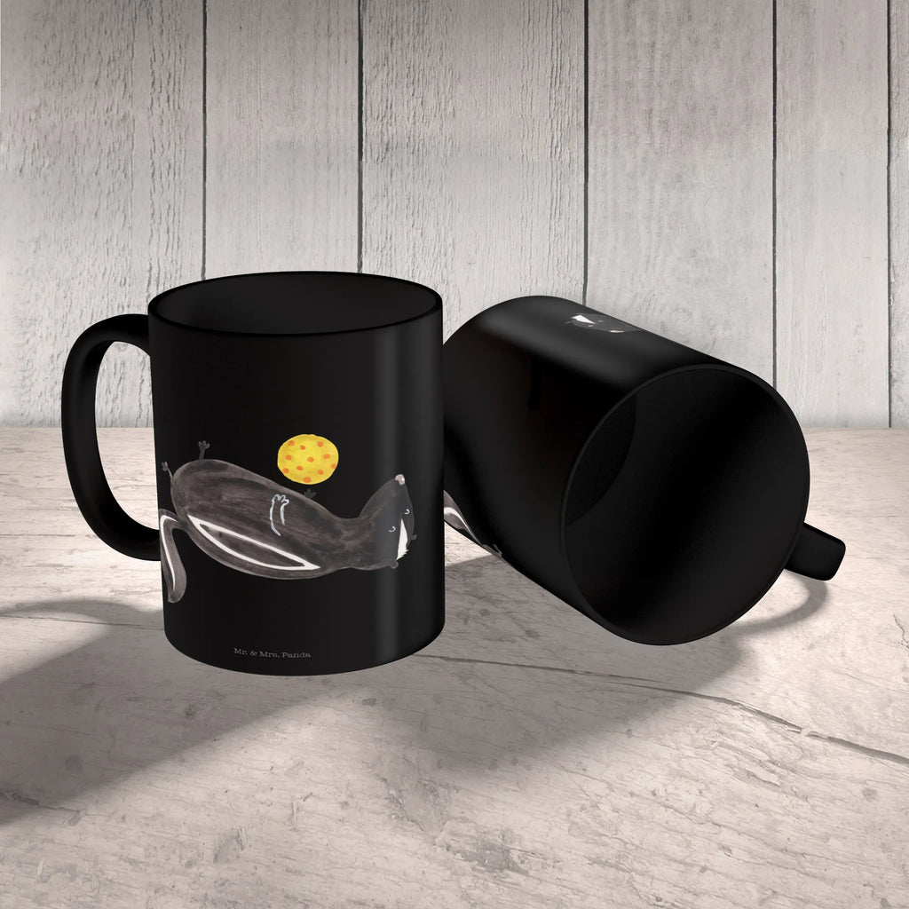 Mug skunk ball kaffeebecher bedruckt, Kakaotasse, statement tasse, Bürotasse, Keramiktasse, Kaffeebecher, Becher, Kaffeetasse, Pott, Teepott, Teebecher, Keramikbecher, Trinktasse, kaffeetasse keramik, tasse für büro, tasse für kaffee, Tasse, kaffeetasse bedruckt, heißgetränkebecher, kaffeebecher keramik, Kaffeepott, Mug, Tasse mit Motiv, Frühstücksbecher, hochwertige tasse, Frühstückstasse, Henkeltasse, Bedruckte Tasse, Trinkbecher, Henkelbecher, Designtasse, Coffee Mug, Sprüchetasse, schöne tasse, milchkaffeetasse, Teetasse, Geschenktasse, Bürobecher, Dekotasse, Motivtasse, design tasse, Tasse mit Spruch, haferl, Stinktier, Skunk, Stinker, Wildtier, Stinki, Verspielt, Raubtier, Weisheit
