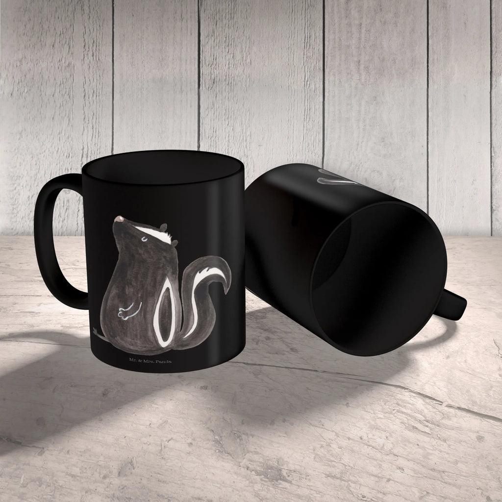 Mug skunk Sit haferl, schöne tasse, Becher, Dekotasse, Kakaotasse, Frühstücksbecher, Trinktasse, kaffeebecher bedruckt, Designtasse, Henkeltasse, Tasse mit Spruch, tasse für büro, Tasse, Kaffeetasse, Teebecher, Teepott, Bürobecher, Geschenktasse, Kaffeebecher, kaffeetasse keramik, Frühstückstasse, Mug, Pott, Bedruckte Tasse, Keramikbecher, hochwertige tasse, kaffeetasse bedruckt, milchkaffeetasse, Sprüchetasse, design tasse, Kaffeepott, Trinkbecher, Keramiktasse, statement tasse, heißgetränkebecher, kaffeebecher keramik, tasse für kaffee, Henkelbecher, Motivtasse, Bürotasse, Tasse mit Motiv, Coffee Mug, Teetasse, Skunk, Stinktier, Stinker, Büro, Raubtier, Wildtier, Stinki, Recht, Besserwisser, Spruch
