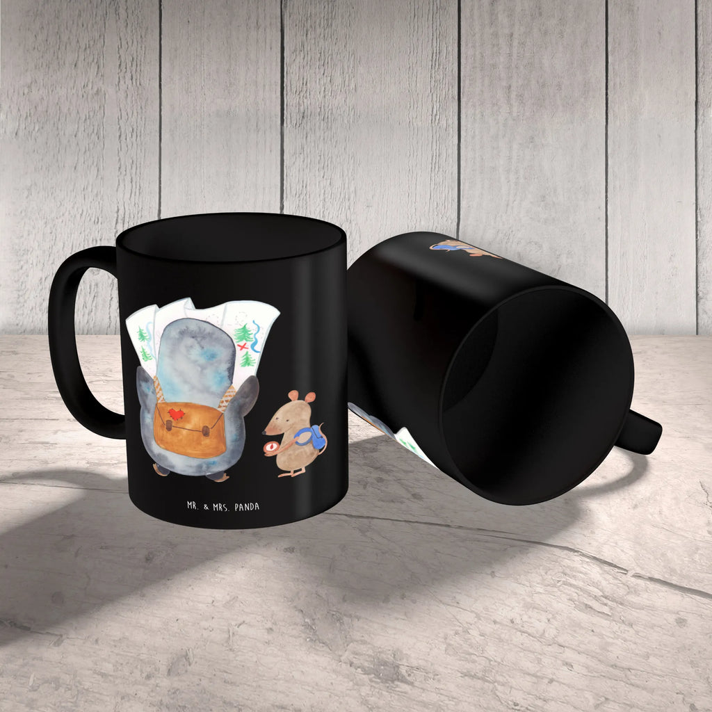 Tasse Pinguin & Maus Wanderer kaffeetasse bedruckt, Mug, milchkaffeetasse, Keramikbecher, Tasse mit Motiv, Becher, Sprüchetasse, Frühstückstasse, Pott, Motivtasse, Trinktasse, Bürobecher, Designtasse, Keramiktasse, Kaffeepott, statement tasse, Henkelbecher, Teetasse, tasse für kaffee, design tasse, Kakaotasse, Bedruckte Tasse, kaffeetasse keramik, kaffeebecher bedruckt, heißgetränkebecher, Bürotasse, Teepott, Geschenktasse, Dekotasse, Coffee Mug, schöne tasse, hochwertige tasse, Frühstücksbecher, tasse für büro, Henkeltasse, Kaffeetasse, Trinkbecher, Kaffeebecher, Tasse mit Spruch, haferl, kaffeebecher keramik, Tasse, Teebecher, Pinguin, Abenteurer, Pinguine, Wandern, Wanderlust, Ausflug, Abenteuer, Roadtrip