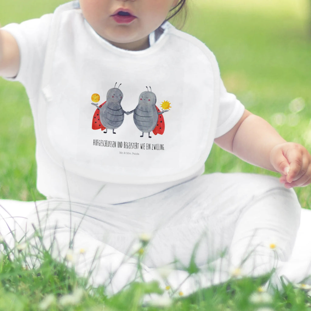 Organiczne śliniaczki znak zodiaku Bliźniak Halstuch Für Neugeborene, Babylätzchen, Lustiges Babylätzchen, Lätzchen Mit Spruch, Sabberlätzchen, Babylätzchen Mit Motiv, Babylätzchen Für Mädchen, Baby Halstuch, Baby Lätzchen, Babylätzchen Weich, Kleckerschutz Baby, Babylätzchen Bio Baumwolle, Babylätzchen Bunt, Babylätzchen Als Geschenk, Lätzchen Für Babys, Babylätzchen Aus Baumwolle, Spucktuch Baby, Babylätzchen Für Kita, Babylätzchen Wasserfest, Babylätzchen Waschbar, Dreieckstuch Baby, Babylätzchen Handgemacht, Babylätzchen Mit Druckknopf, Baby Latz, Babylätzchen Neutral, Babylätzchen Für Jungen, Babylätzchen Alltagstauglich, Esslätzchen Baby, Babylätzchen Design, Lätzchen Baby, Baby Esslätzchen, Babyhalstuch, Babylätzchen Mit Klettverschluss, Baby Lätzchen Set, Babylätzchen Für Beikost, Neugeborenen Lätzchen, Tierkreiszeichen, Sternzeichen, Horoskop, Astrologie, Aszendent, Geschenk Juni, Geschenk Mai, Zwilling Sternzeichen, Zwillinge, Zwillingsschwester, Zwilling Geschenk, Geburtstag Mai, Zwillingsbruder, Glückskäfer, Marienkäfer