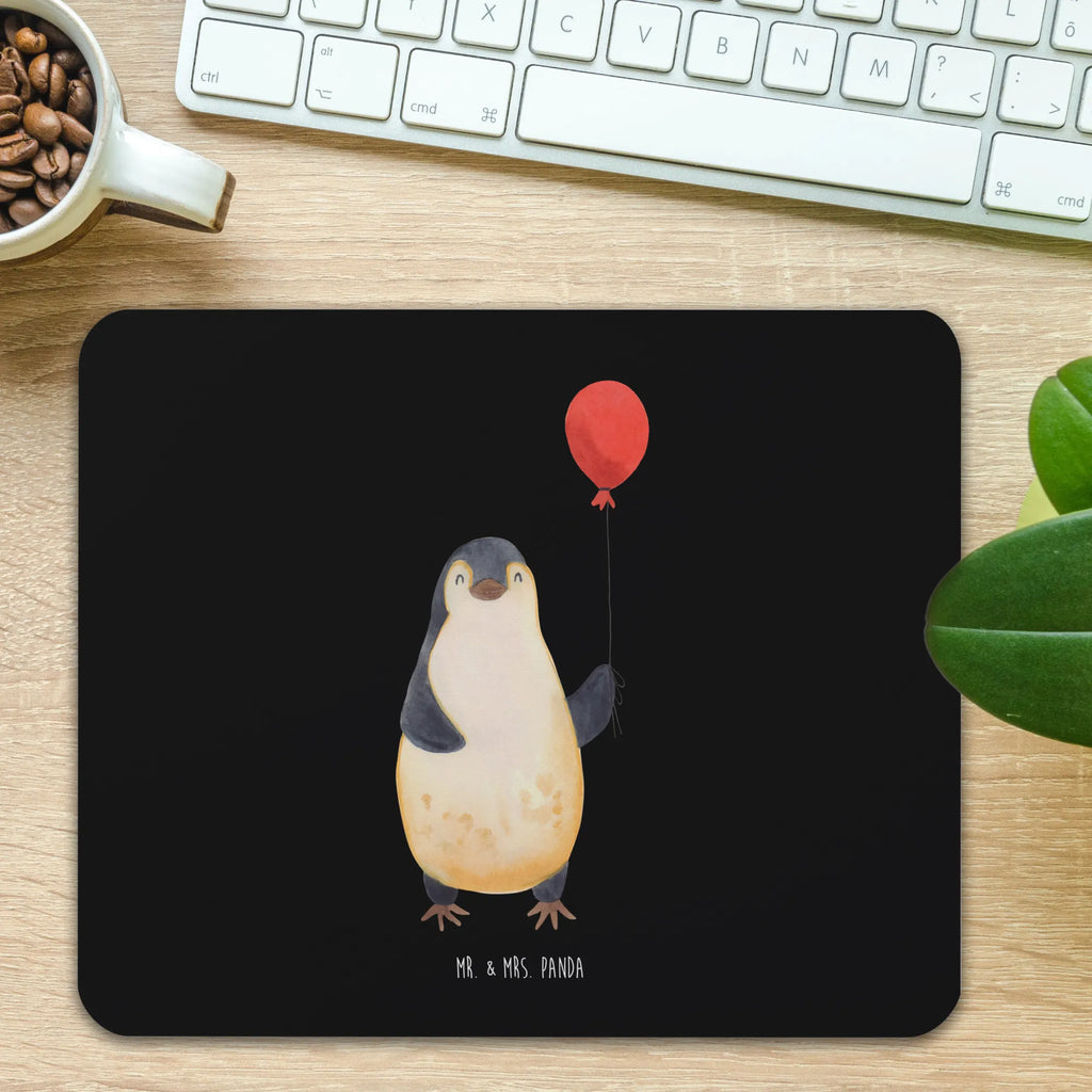 Mouse mat Penguin balloon Mauspad Büro, Büroausstattung, Arbeitszimmer, PC Zubehör, Einzigartiges Mauspad, Mauspad, Computer zubehör, Mousepad, Mausunterlage, Designer Mauspad, Pinguin, neues Leben, Geschenkidee, Tagträume, Pinguine, Lebenslust, Motivation, Geschenk Freundin, Glück, beste Freundin, Luftballon, Liebe, Neustart