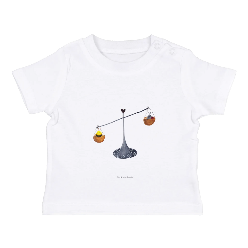 Organic Baby Shirt Star sign Scale Baby Pullover, Baby Shirt, Baby Shirt Mit Aufdruck, Baby Bio Shirt, Baby Shirt Geschenk, Baby Shirt Junge, Baby Top, Baby Hemd, Baby Shirt Erstausstattung, Baby Shirt Neutral, Baby Shirt Mädchen, Baby Sweatshirt, Baby Shirt Mit Spruch, Baby Jerseyshirt, Baby Shirt Zur Geburt, Baby Oberteil, Baby Shirt Weiß, Baby Shirt Gestreift, Baby T-Shirt, Baby Shirt Mit Motiv, Süßes Baby Shirt, Baby Baumwollshirt, Baby Shirt Klassisch, Baby Shirt Alltag, Baby Langarmshirt, Baby Kurzarmshirt, Baby Shirt Modern, Baby Shirt Grau, Baby Shirt Unisex, Baby Shirt Bunt, Lustiges Baby Shirt, Baby Shirt Pastell, Tierkreiszeichen, Sternzeichen, Horoskop, Astrologie, Aszendent, Hummel, Waage Sternzeichen, Waage Geschenk, Geburtstag September, Waage, Marienkäfer, Geschenk September, Geschenk Oktober, Geburtstag Oktober, Biene, Gleichgewicht