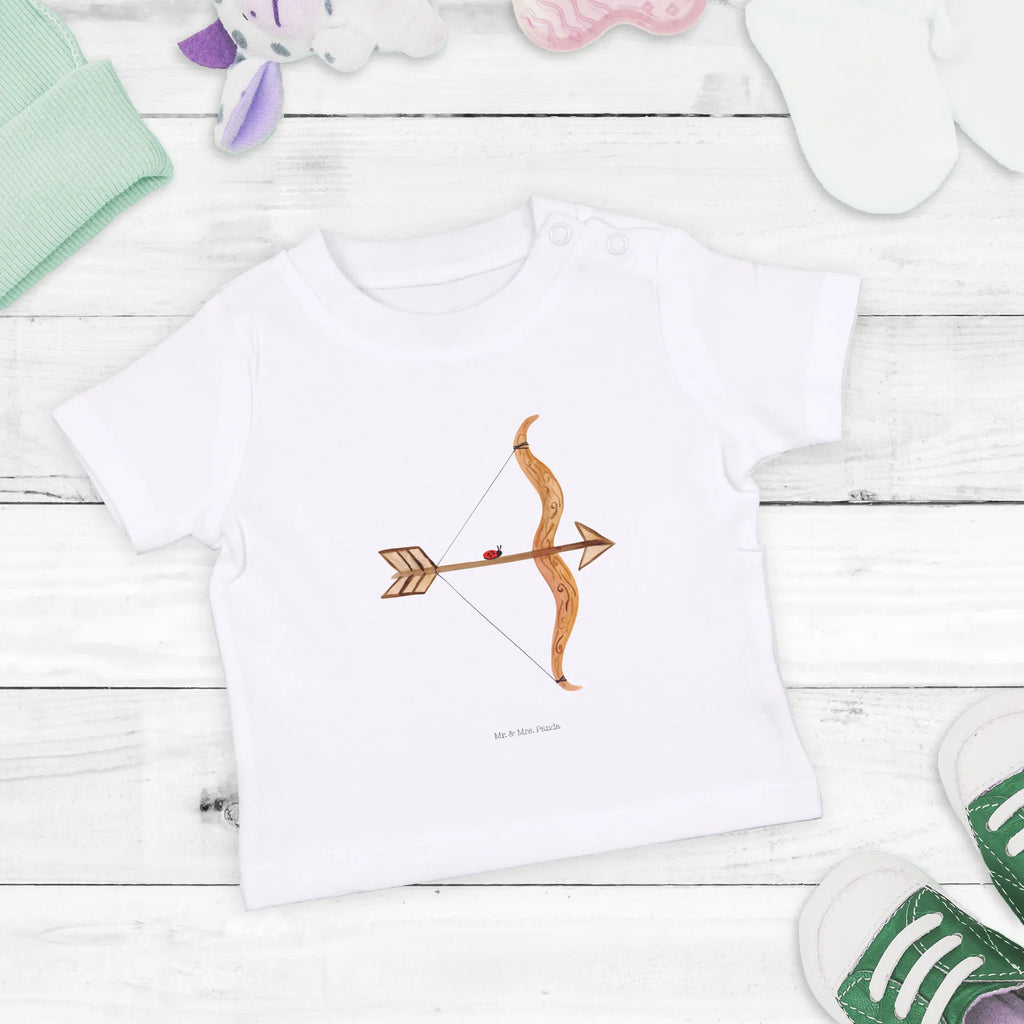Organic Baby Shirt Sternzeichen Schütze Süßes Baby Shirt, Baby Shirt Erstausstattung, Baby Langarmshirt, Lustiges Baby Shirt, Baby Shirt Mädchen, Baby Shirt Neutral, Baby Shirt Zur Geburt, Baby Sweatshirt, Baby Shirt Grau, Baby Hemd, Baby Shirt Pastell, Baby Shirt Unisex, Baby Bio Shirt, Baby Shirt Mit Motiv, Baby Shirt Geschenk, Baby Shirt Bunt, Baby Shirt Modern, Baby Shirt, Baby Shirt Klassisch, Baby Shirt Alltag, Baby Shirt Mit Spruch, Baby Oberteil, Baby Jerseyshirt, Baby Shirt Mit Aufdruck, Baby Top, Baby Shirt Junge, Baby T-Shirt, Baby Baumwollshirt, Baby Shirt Gestreift, Baby Kurzarmshirt, Baby Pullover, Baby Shirt Weiß, Sternzeichen, Tierkreiszeichen, Horoskop, Astrologie, Aszendent, Schütze Sternzeichen, Schütze Geschenk, Geburtstag Dezember, Geschenk Schützenfest, Geschenk November, Geschenk Dezember, Schütze, Geburtstag November