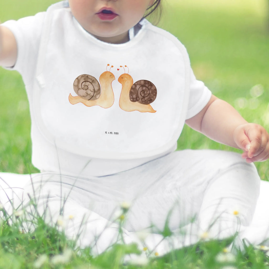 Organiczne śliniaczki Miłość ślimaków Babyshower, Babylätzchen Bio Baumwolle, Babyartikel, Eltern, Baby Latz, Baby Erstausstattung, Babylätzchen Alltagstauglich, Lätzchen Mit Spruch, Babylätzchen Für Jungen, Babylätzchen Handgemacht, Babylätzchen Aus Baumwolle, Baby Lätzchen Set, Baby Halstuch, Babylätzchen Waschbar, Babyhalstuch, Baby Esslätzchen, Kinderkleidung, Babylätzchen, Esslätzchen Baby, Geschenk Zur Geburt, Babylätzchen Für Beikost, Babymode, Babylatz, Babylätzchen Wasserfest, Babylätzchen Bunt, Babylätzchen Mit Klettverschluss, Babylätzchen Als Geschenk, Babykleidung, Babyparty, Kleinkind, Lustiges Babylätzchen, Babylätzchen Neutral, Babylätzchen Design, Babylätzchen Mit Druckknopf, Sabberlätzchen, Dreieckstuch Baby, Spucktuch Baby, Kleckerschutz Baby, Lätzchen Baby, Halstuch Für Neugeborene, Baby Lätzchen, Babyausstattung, Babylätzchen Für Kita, Babylätzchen Für Mädchen, Babylätzchen Weich, Lätze, Neugeborenen Lätzchen, Babylätzchen Mit Motiv, Lätzchen Für Babys, Freundin, Freund, Liebe, Liebesgeschenk, Jahrestag, Verlobung, Partner, Ehemann, Ehefrau, Heiraten, Heiratsantrag, Hocheitstag