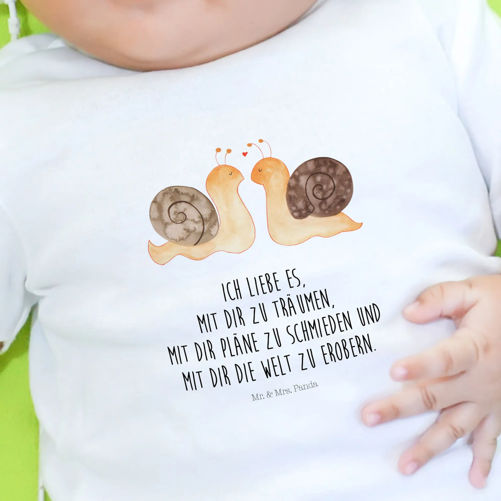 Organiczna koszulka dla niemowląt Miłość ślimaków Süßes Baby Shirt, Baby Kurzarmshirt, Lustiges Baby Shirt, Baby Shirt Gestreift, Baby Shirt Modern, Baby Jerseyshirt, Baby Shirt Pastell, Baby Shirt Mädchen, Baby Shirt Neutral, Baby Shirt Unisex, Baby Shirt Mit Aufdruck, Baby Baumwollshirt, Baby Shirt Junge, Baby Shirt Mit Motiv, Baby Shirt Mit Spruch, Baby Shirt Alltag, Baby Shirt, Baby Shirt Bunt, Baby Bio Shirt, Baby T-Shirt, Baby Shirt Klassisch, Baby Langarmshirt, Baby Pullover, Baby Shirt Weiß, Baby Oberteil, Baby Sweatshirt, Baby Shirt Geschenk, Baby Shirt Grau, Baby Shirt Erstausstattung, Baby Shirt Zur Geburt, Baby Top, Baby Hemd, Liebe, Partner, Freund, Freundin, Ehemann, Ehefrau, Heiraten, Verlobung, Heiratsantrag, Liebesgeschenk, Jahrestag, Hocheitstag