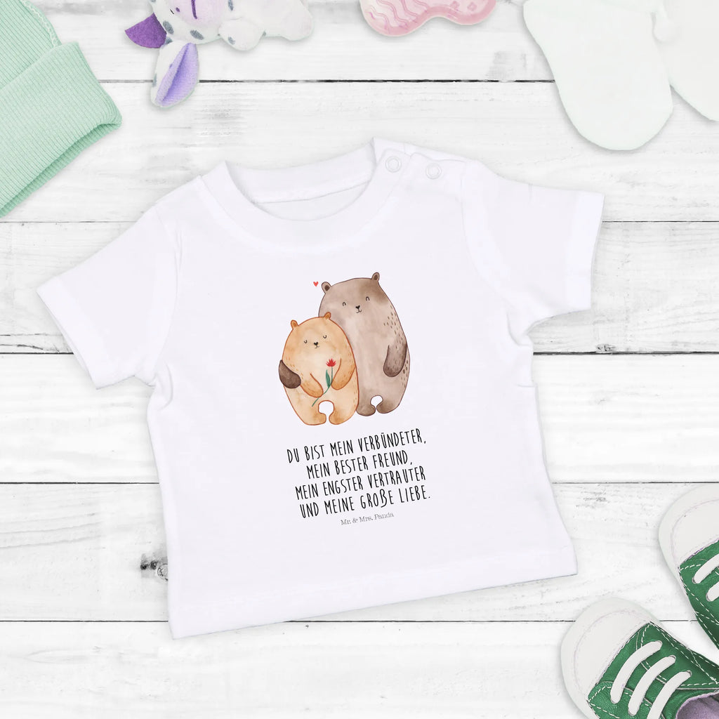 Organiczna koszulka dla niemowląt Miłość niedźwiedzi Süßes Baby Shirt, Baby Shirt Pastell, Baby Shirt, Baby Shirt Neutral, Baby Jerseyshirt, Baby Shirt Geschenk, Baby Hemd, Baby T-Shirt, Baby Shirt Erstausstattung, Baby Shirt Modern, Baby Shirt Alltag, Baby Kurzarmshirt, Baby Oberteil, Baby Sweatshirt, Baby Baumwollshirt, Baby Shirt Mit Motiv, Baby Shirt Zur Geburt, Baby Shirt Mit Aufdruck, Baby Shirt Unisex, Baby Shirt Mit Spruch, Baby Top, Baby Shirt Klassisch, Baby Bio Shirt, Baby Shirt Bunt, Baby Pullover, Baby Shirt Junge, Baby Shirt Mädchen, Lustiges Baby Shirt, Baby Shirt Grau, Baby Shirt Gestreift, Baby Shirt Weiß, Baby Langarmshirt, Hocheitstag, Liebesgeschenk, Jahrestag, Verlobung, Freundin, Partner, Freund, Ehemann, Ehefrau, Heiraten, Liebe, Heiratsantrag, Bär, Verheiratet, Liebesbeweis, Geschenk Hochzeit, Bären, Hochzeitstag, Geschenk Freundin, Geschenk Freund, Bärchen, Verliebt, Verlobt