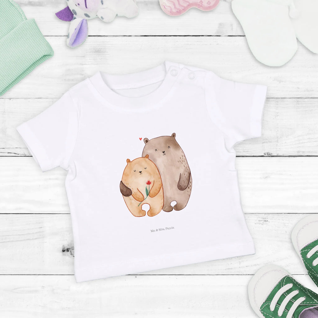 Organiczna koszulka dla niemowląt Miłość niedźwiedzi Süßes Baby Shirt, Baby Shirt Pastell, Baby Shirt, Baby Shirt Neutral, Baby Jerseyshirt, Baby Shirt Geschenk, Baby Hemd, Baby T-Shirt, Baby Shirt Erstausstattung, Baby Shirt Modern, Baby Shirt Alltag, Baby Kurzarmshirt, Baby Oberteil, Baby Sweatshirt, Baby Baumwollshirt, Baby Shirt Mit Motiv, Baby Shirt Zur Geburt, Baby Shirt Mit Aufdruck, Baby Shirt Unisex, Baby Shirt Mit Spruch, Baby Top, Baby Shirt Klassisch, Baby Bio Shirt, Baby Shirt Bunt, Baby Pullover, Baby Shirt Junge, Baby Shirt Mädchen, Lustiges Baby Shirt, Baby Shirt Grau, Baby Shirt Gestreift, Baby Shirt Weiß, Baby Langarmshirt, Hocheitstag, Liebesgeschenk, Jahrestag, Verlobung, Freundin, Partner, Freund, Ehemann, Ehefrau, Heiraten, Liebe, Heiratsantrag, Bär, Verheiratet, Liebesbeweis, Geschenk Hochzeit, Bären, Hochzeitstag, Geschenk Freundin, Geschenk Freund, Bärchen, Verliebt, Verlobt