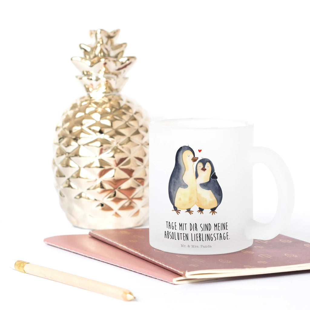 Teetasse Pinguin umarmend Teetasse Porzellan, Teetasse Mit Deckel, Lieblings Teetasse, Teetasse Emaille, Kleine Teetasse, Teetasse Geschenk, Teetasse Handgemacht, Teetasse Für Männer, Teetasse Modern, Teetasse Mit Henkel, Teetasse Mit Sieb, Teetasse Bedruckt, Tee Tasse, Teetasse Für Kinder, Tasse Für Tee, Teetasse Klassisch, Teetasse Für Büro, Große Teetasse, Teetasse Shabby Chic, Teetasse Keramik, Teetasse Mit Motiv, Teetasse Für Zuhause, Doppelwandige Teetasse, Teetasse Skandinavisch, Teetasse Glas, Lustige Teetasse, Teetasse Spülmaschinenfest, Teetasse Vintage, Teetasse Mit Tiermotiv, Teetasse Mikrowellengeeignet, Teetasse Für Frauen, Design Teetasse, Teetasse Set, Teetasse, Teetasse Mit Spruch, Teetasse Nachhaltig, Pinguin, Hochzeitstag, Liebe, Hochzeit, Liebespaar, Hochzeitsgeschenk, Liebesbeweis, Jahrestag, Verlobung, Liebesgeschenk