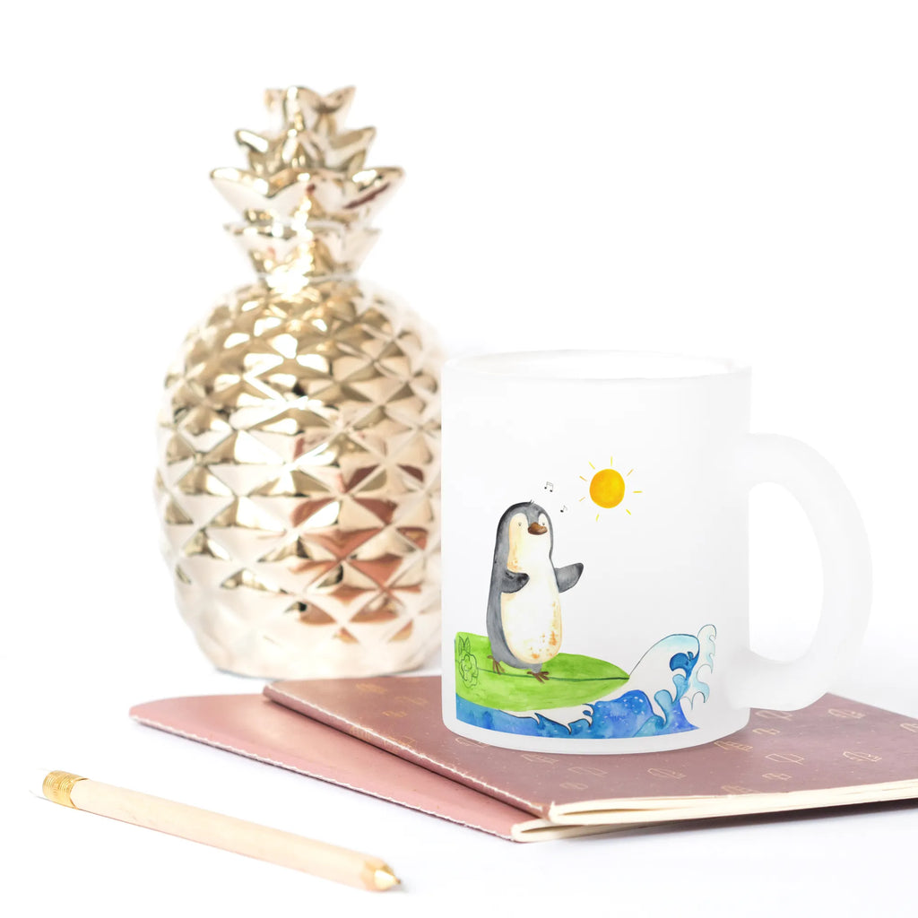 Teetasse Pinguin Surfer Teetasse Keramik, Teetasse Für Kinder, Teetasse Für Büro, Teetasse Spülmaschinenfest, Lieblings Teetasse, Tasse Für Tee, Teetasse Set, Teetasse Skandinavisch, Teetasse Geschenk, Teetasse Emaille, Teetasse Klassisch, Teetasse Modern, Doppelwandige Teetasse, Große Teetasse, Teetasse Bedruckt, Teetasse Für Zuhause, Teetasse Glas, Teetasse Mit Tiermotiv, Teetasse Für Männer, Teetasse Mit Deckel, Teetasse Nachhaltig, Teetasse Mit Henkel, Teetasse Mikrowellengeeignet, Kleine Teetasse, Teetasse Mit Sieb, Teetasse Mit Spruch, Teetasse Handgemacht, Teetasse Vintage, Lustige Teetasse, Tee Tasse, Teetasse Für Frauen, Teetasse Porzellan, Design Teetasse, Teetasse Shabby Chic, Teetasse, Teetasse Mit Motiv, Pinguin, Surfer, Pinguine, surfen, Urlaub, Portugal, Wellen reiten, Hawaii, Wellen