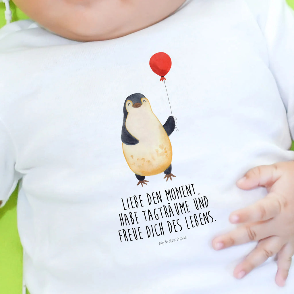 Organic Baby Shirt Pinguin Luftballon Baby Shirt Erstausstattung, Baby Shirt Klassisch, Baby Jerseyshirt, Baby Shirt Bunt, Baby Shirt Neutral, Baby Baumwollshirt, Baby Shirt Geschenk, Baby Top, Baby Shirt, Baby Pullover, Baby Shirt Weiß, Baby Shirt Alltag, Baby Shirt Mit Motiv, Baby Hemd, Baby Shirt Zur Geburt, Süßes Baby Shirt, Baby Shirt Modern, Baby Langarmshirt, Baby Bio Shirt, Baby Shirt Junge, Baby Shirt Pastell, Baby Sweatshirt, Baby Shirt Grau, Baby Oberteil, Lustiges Baby Shirt, Baby Shirt Mädchen, Baby Shirt Gestreift, Baby Shirt Mit Spruch, Baby T-Shirt, Baby Kurzarmshirt, Baby Shirt Mit Aufdruck, Baby Shirt Unisex, Pinguin, Glück, Liebe, Pinguine, Motivation, Geschenkidee, Neustart, Neues Leben, Geschenk Freundin, Luftballon, Beste Freundin, Lebenslust, Tagträume