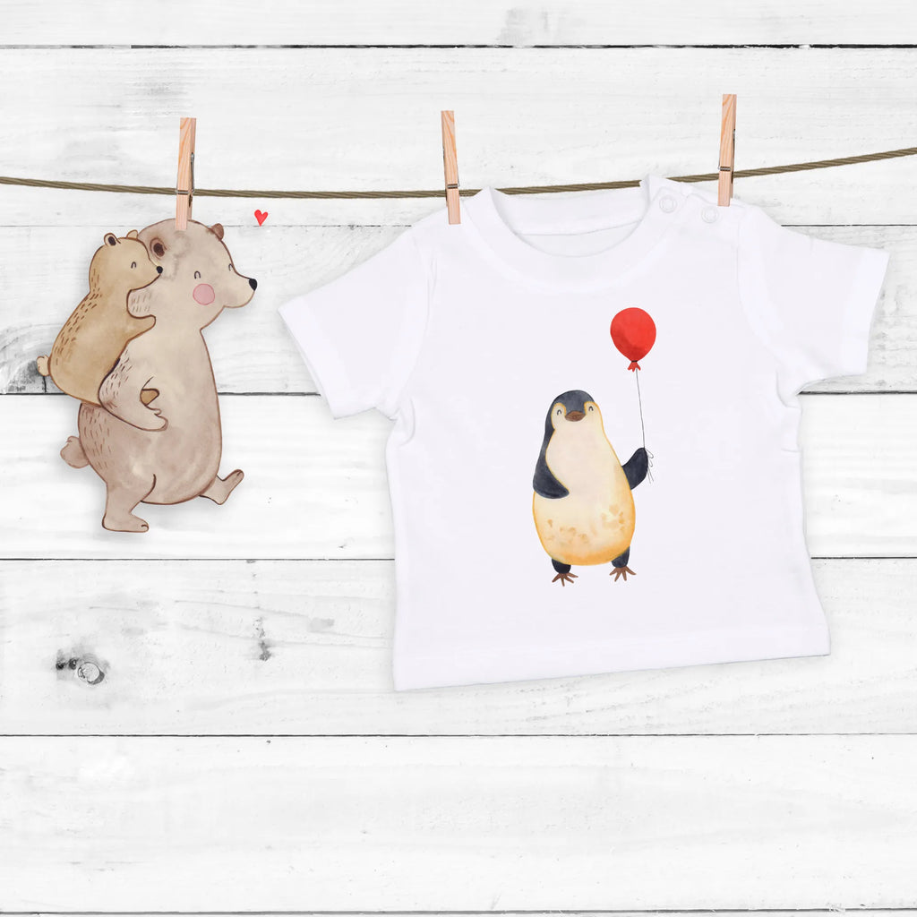 Organic Baby Shirt Pinguin Luftballon Baby Shirt Erstausstattung, Baby Shirt Klassisch, Baby Jerseyshirt, Baby Shirt Bunt, Baby Shirt Neutral, Baby Baumwollshirt, Baby Shirt Geschenk, Baby Top, Baby Shirt, Baby Pullover, Baby Shirt Weiß, Baby Shirt Alltag, Baby Shirt Mit Motiv, Baby Hemd, Baby Shirt Zur Geburt, Süßes Baby Shirt, Baby Shirt Modern, Baby Langarmshirt, Baby Bio Shirt, Baby Shirt Junge, Baby Shirt Pastell, Baby Sweatshirt, Baby Shirt Grau, Baby Oberteil, Lustiges Baby Shirt, Baby Shirt Mädchen, Baby Shirt Gestreift, Baby Shirt Mit Spruch, Baby T-Shirt, Baby Kurzarmshirt, Baby Shirt Mit Aufdruck, Baby Shirt Unisex, Pinguin, Glück, Liebe, Pinguine, Motivation, Geschenkidee, Neustart, Neues Leben, Geschenk Freundin, Luftballon, Beste Freundin, Lebenslust, Tagträume