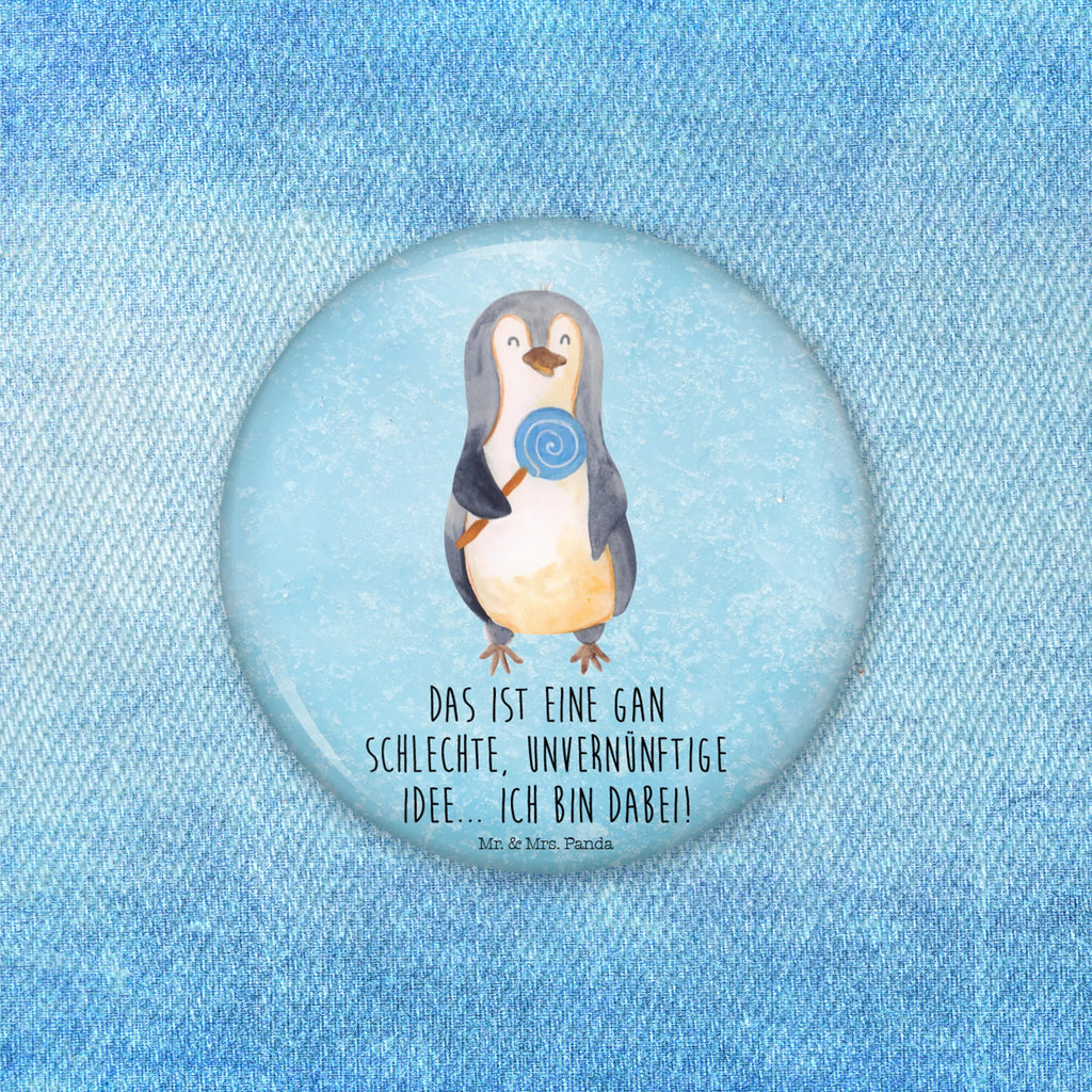 Button Pinguin Lolli Vereinsbutton 50 mm, Button-Sonderedition 50 mm, Button-Pin 50 mm, Pin 50 mm, Eventbutton 50 mm, Sammlerbutton 50 mm, Ansteckbutton 50 mm, Festivalbutton 50 mm, Button-Presse 50 mm, Button-Edition 50 mm, Runde Buttons 50 mm, Button-Logo 50 mm, Marketingbutton 50 mm, Button-Anstecker 50 mm, Pin-Button 50 mm, Button-Button 50 mm, Button-Emblem 50 mm, Button-Motiv 50 mm, Button Abzeichen 50 mm, Button-Druck 50 mm, Button-Lieferung 50 mm, Button-Kollektion 50 mm, Button-Set 50 mm, Button-Sujet 50 mm, Badge 50 mm, Button 50 mm, Button-Badge 50 mm, Werbebutton 50 mm, Button-Design 50 mm, Pinguin, Rabauke, Blödsinn, Pinguine, Süßigkeiten, Gauner, Rebell, Lolli, Spruch, Ganove