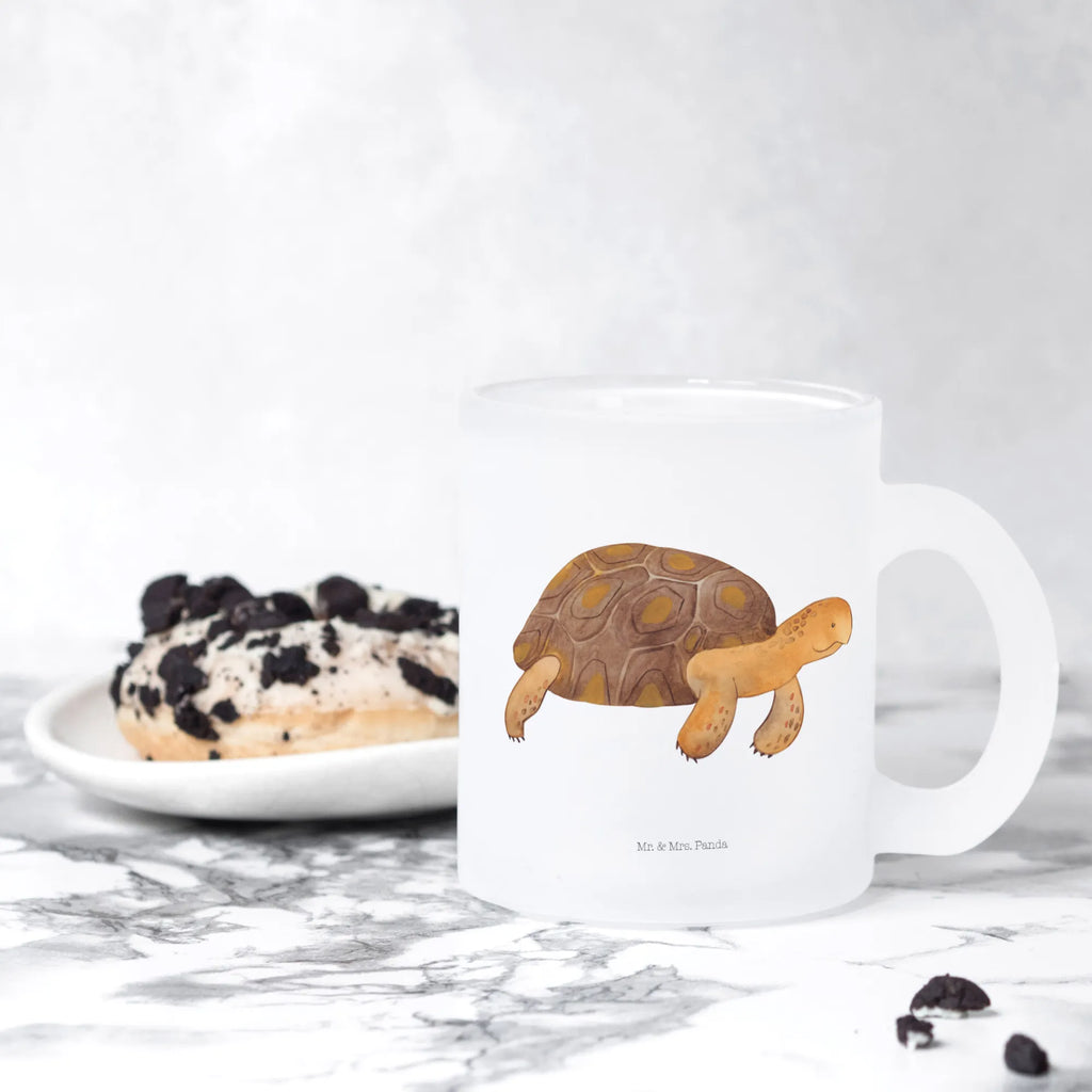 Teetasse Schildkröte marschiert Doppelwandige Teetasse, Teetasse Modern, Lieblings Teetasse, Teetasse Bedruckt, Tasse Für Tee, Teetasse Für Büro, Teetasse Für Frauen, Teetasse Mit Spruch, Teetasse Für Kinder, Teetasse Nachhaltig, Teetasse Handgemacht, Teetasse Mit Motiv, Große Teetasse, Design Teetasse, Teetasse Mit Tiermotiv, Teetasse Set, Teetasse Shabby Chic, Teetasse Emaille, Lustige Teetasse, Teetasse Klassisch, Teetasse Für Männer, Teetasse Porzellan, Teetasse Spülmaschinenfest, Teetasse Keramik, Teetasse Vintage, Teetasse Für Zuhause, Teetasse Mikrowellengeeignet, Teetasse, Teetasse Mit Sieb, Teetasse Geschenk, Teetasse Skandinavisch, Tee Tasse, Teetasse Mit Deckel, Kleine Teetasse, Teetasse Glas, Teetasse Mit Henkel, Meerestiere, Meer, Urlaub, Inspiration, Reiselust, Abenteuer, get lost, Schildkröte, Neustart, Motivation, Lieblingsmensch, Schildkröten