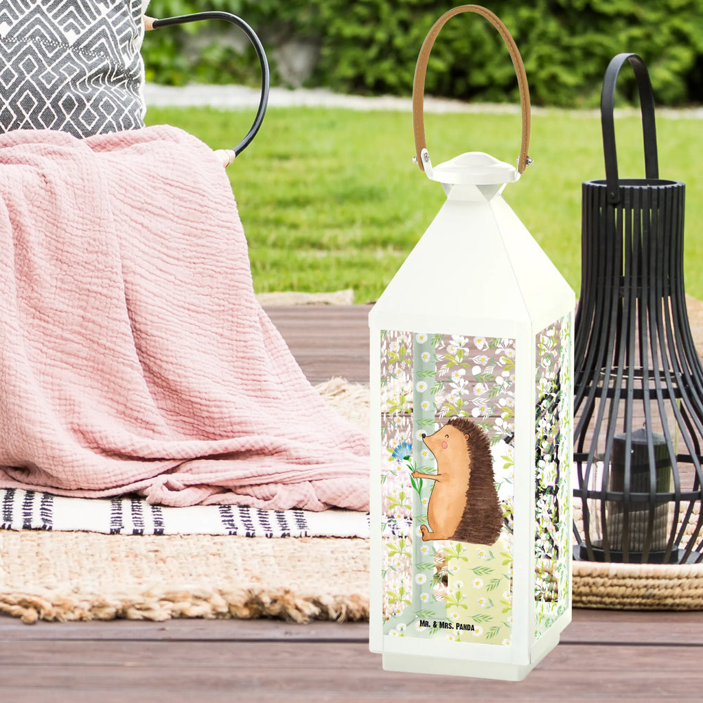 Decorative lantern Hedgehog Flower Laterne Klassisch, Teelichthalter Laterne, Terrasse-Laterne, Laternenwindlicht, Metalllaterne, Lichterlaterne, Laterne Beleuchtet, Laterne Weiß, Laterne Mit Motiv, Innenraum-Laterne, Laterne Spülmaschinenfest (Glas), Lichterkettenlaterne, Laterne Mit Muster, Laterne Wind- und Wetterfest, Glaslaterne, Laternenlicht, Laterne Modern, Laterne Mit Griff, Kerzenlaterne, Tischlaterne, Laterne Pastellfarben, Holzlaterne, Laterne Orientalisch, Laterne Maritim, Laterne Minimalistisch, Hängelaterne Deko, Laternen-Set, Laterne Zum Stellen, Outdoor-Laterne, Laterne Klein, Gartenlaterne, Laterne XXL, Laterne Deko, Laterne Landhausstil, Deko Laterne, Laterne Zum Hängen, Laterne Vintage, Laterne Rustikal, Laterne Romantisch, Laterne Mit Blumenmotiv, LED-Laterne, Laterne Mit Sternenmuster, Windlichtlaterne, Laterne Shabby Chic, Laterne Mit Spiegelglas, Dekolaterne, Laterne Skandinavisch, Tiermotive, Gute Laune, lustige Sprüche, Tiere, Genesungswünsche, Besuch, krank, Gute Besserung, Krankenhaus, Igel, Krankheit