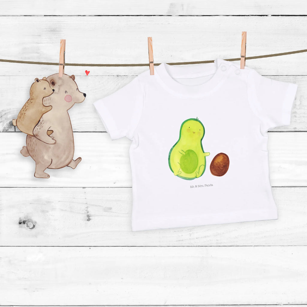 Organic Baby Shirt Avocado Kern rollt Baby Shirt Neutral, Süßes Baby Shirt, Baby Langarmshirt, Baby Shirt Zur Geburt, Baby Shirt Pastell, Baby Shirt Alltag, Lustiges Baby Shirt, Baby Jerseyshirt, Baby Shirt Mit Motiv, Baby Shirt Grau, Baby Shirt, Baby Kurzarmshirt, Baby Shirt Mit Spruch, Baby Shirt Geschenk, Baby Pullover, Baby Shirt Modern, Baby Shirt Weiß, Baby Shirt Gestreift, Baby Top, Baby Shirt Erstausstattung, Baby Bio Shirt, Baby Hemd, Baby Shirt Mädchen, Baby Oberteil, Baby Sweatshirt, Baby T-Shirt, Baby Baumwollshirt, Baby Shirt Klassisch, Baby Shirt Unisex, Baby Shirt Bunt, Baby Shirt Mit Aufdruck, Baby Shirt Junge, Gesund, Vegan, Veggie, Avocado, Baby, Babyparty, Zur Geburt, Geburt, Schwangerschaft, Schwanger, Avocados, Erstes Kind, Große Liebe, Liebe, Kind, Säugling, Love, Geburtstag
