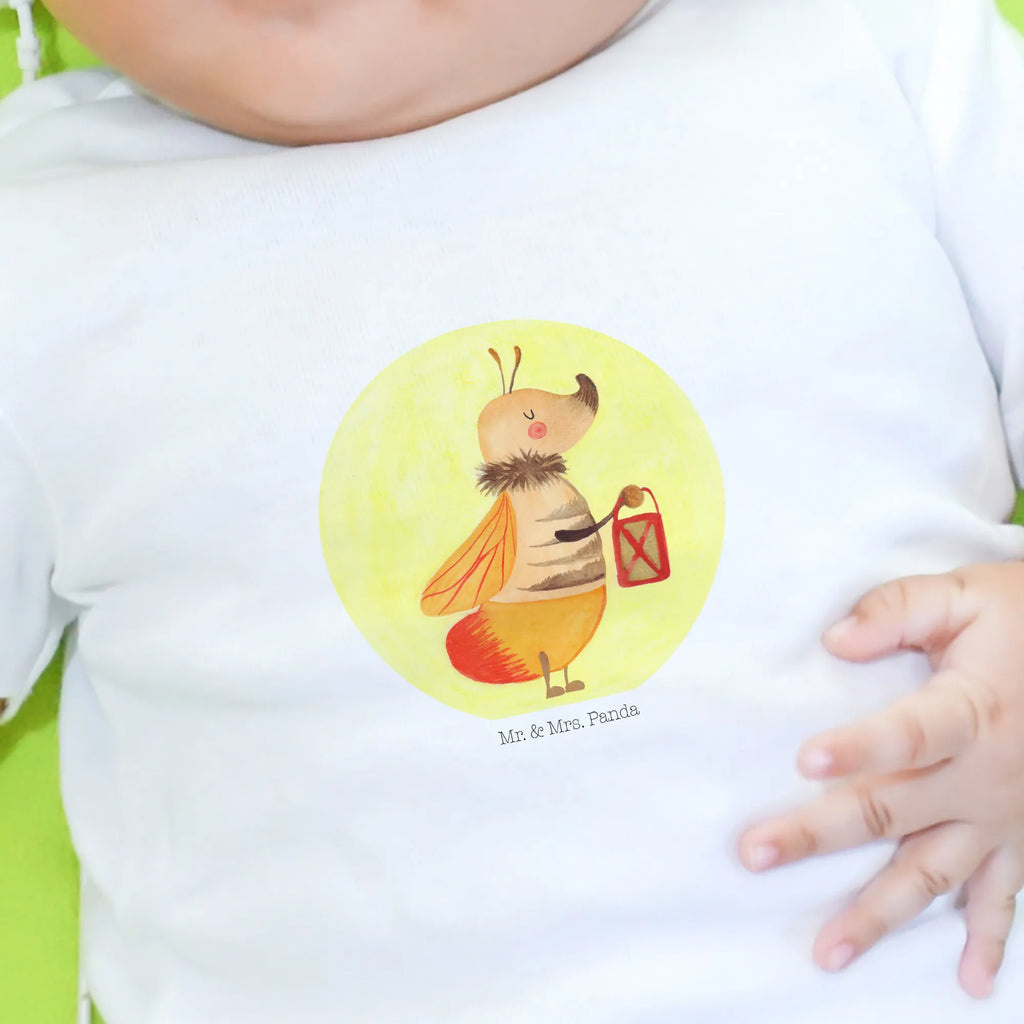 Organic Baby Shirt Glühwürmchen Baby Shirt Neutral, Süßes Baby Shirt, Baby Shirt Gestreift, Baby Shirt Bunt, Baby Shirt Alltag, Baby Baumwollshirt, Baby Shirt Pastell, Baby Shirt Mit Motiv, Baby Shirt Mädchen, Baby Pullover, Lustiges Baby Shirt, Baby Shirt Weiß, Baby Shirt Grau, Baby T-Shirt, Baby Shirt Mit Spruch, Baby Shirt Modern, Baby Bio Shirt, Baby Jerseyshirt, Baby Shirt Mit Aufdruck, Baby Oberteil, Baby Shirt Unisex, Baby Shirt Junge, Baby Langarmshirt, Baby Hemd, Baby Shirt Geschenk, Baby Shirt, Baby Shirt Erstausstattung, Baby Kurzarmshirt, Baby Top, Baby Sweatshirt, Baby Shirt Zur Geburt, Baby Shirt Klassisch, Gute Laune, Tiermotive, Tiere, Lustige Sprüche, Liebesspruch, Liebe, Falter, Lieblingsmensch, Heiratsantrag, Magisch, Glühwurm, Glühwürmchen, Leuchten, Jahrestag, Liebesbeweis, Verlobung