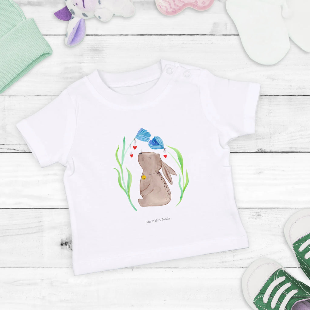 Organic Baby Shirt Hare flower Baby Bio Shirt, Baby Oberteil, Baby Shirt Mädchen, Baby Shirt Mit Aufdruck, Baby Shirt Junge, Baby Shirt, Baby Shirt Mit Spruch, Baby Shirt Neutral, Baby Hemd, Baby Shirt Alltag, Baby Shirt Weiß, Baby Shirt Klassisch, Baby Shirt Erstausstattung, Baby Shirt Pastell, Baby Shirt Bunt, Baby Pullover, Baby Shirt Geschenk, Baby Shirt Zur Geburt, Baby Langarmshirt, Lustiges Baby Shirt, Baby Shirt Mit Motiv, Baby Top, Baby Shirt Grau, Baby Shirt Unisex, Baby Kurzarmshirt, Baby Sweatshirt, Baby T-Shirt, Baby Baumwollshirt, Süßes Baby Shirt, Baby Jerseyshirt, Baby Shirt Modern, Baby Shirt Gestreift, Ostern Kinder, Ostergeschenke Kinder, Ostern Geschenk, Geschenke zu Ostern, Ostergeschenke, Osterhase, Osternest, Ostern, Osterdeko, Taufe, Kind, Schwangerschaft, Träume, Kaninchen, Geburtstag, Erstes Kind, Hoffnung, Hase, Kindergeburtstag, Geburt, Taufgeschenk