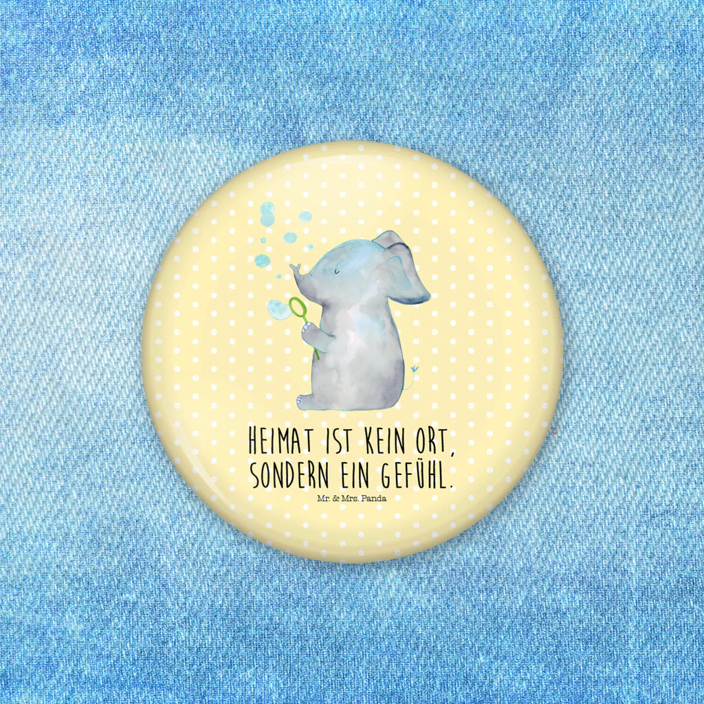 Button Elefant Seifenblasen Ansteckbutton 50 mm, Button-Logo 50 mm, Button-Anstecker 50 mm, Button-Sujet 50 mm, Button-Design 50 mm, Button 50 mm, Werbebutton 50 mm, Eventbutton 50 mm, Vereinsbutton 50 mm, Button-Druck 50 mm, Button Abzeichen 50 mm, Button-Pin 50 mm, Button-Badge 50 mm, Button-Button 50 mm, Marketingbutton 50 mm, Button-Kollektion 50 mm, Pin 50 mm, Pin-Button 50 mm, Button-Presse 50 mm, Festivalbutton 50 mm, Button-Sonderedition 50 mm, Badge 50 mm, Button-Motiv 50 mm, Button-Lieferung 50 mm, Runde Buttons 50 mm, Button-Set 50 mm, Button-Emblem 50 mm, Button-Edition 50 mm, Sammlerbutton 50 mm, Tiermotive, Gute Laune, lustige Sprüche, Tiere, Rüsseltier, Liebesspruch, Elefant, Liebesbeweis, Seifenblasen, Elefanten, Heimat, Dickhäuter, Gefühl. Daheim, Liebe