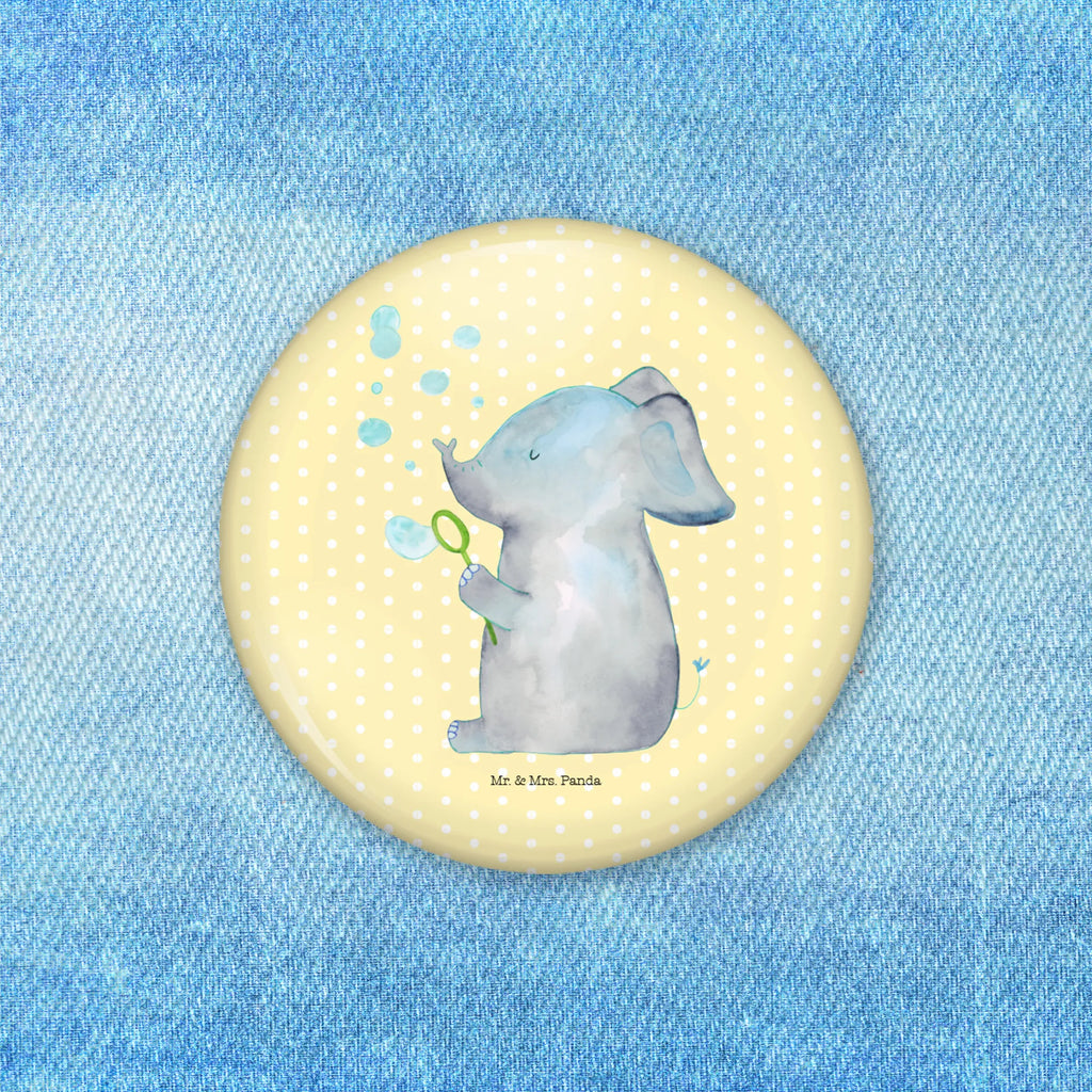 Button Elefant Seifenblasen Ansteckbutton 50 mm, Button-Logo 50 mm, Button-Anstecker 50 mm, Button-Sujet 50 mm, Button-Design 50 mm, Button 50 mm, Werbebutton 50 mm, Eventbutton 50 mm, Vereinsbutton 50 mm, Button-Druck 50 mm, Button Abzeichen 50 mm, Button-Pin 50 mm, Button-Badge 50 mm, Button-Button 50 mm, Marketingbutton 50 mm, Button-Kollektion 50 mm, Pin 50 mm, Pin-Button 50 mm, Button-Presse 50 mm, Festivalbutton 50 mm, Button-Sonderedition 50 mm, Badge 50 mm, Button-Motiv 50 mm, Button-Lieferung 50 mm, Runde Buttons 50 mm, Button-Set 50 mm, Button-Emblem 50 mm, Button-Edition 50 mm, Sammlerbutton 50 mm, Tiermotive, Gute Laune, lustige Sprüche, Tiere, Rüsseltier, Liebesspruch, Elefant, Liebesbeweis, Seifenblasen, Elefanten, Heimat, Dickhäuter, Gefühl. Daheim, Liebe