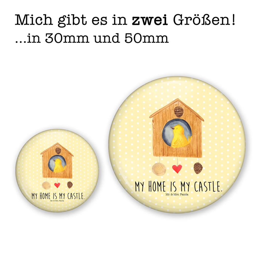 Button Vogelhaus Vereinsbutton 50 mm, Button-Design 50 mm, Ansteckbutton 50 mm, Button-Kollektion 50 mm, Button-Logo 50 mm, Button-Lieferung 50 mm, Button-Motiv 50 mm, Runde Buttons 50 mm, Button-Button 50 mm, Sammlerbutton 50 mm, Pin-Button 50 mm, Button-Presse 50 mm, Badge 50 mm, Marketingbutton 50 mm, Button Abzeichen 50 mm, Button-Set 50 mm, Button-Badge 50 mm, Button-Sujet 50 mm, Eventbutton 50 mm, Button-Anstecker 50 mm, Button 50 mm, Button-Pin 50 mm, Button-Druck 50 mm, Festivalbutton 50 mm, Button-Emblem 50 mm, Werbebutton 50 mm, Button-Edition 50 mm, Pin 50 mm, Button-Sonderedition 50 mm, Tiermotive, Gute Laune, lustige Sprüche, Tiere, Wohnung, Familie, unser Haus, Zuhause, Vogelhaus, Vogel, Lieblingsort, Home sweet home, Nest, Vogelhäuschen, Eigenheim, Haus, Vögel, Castle