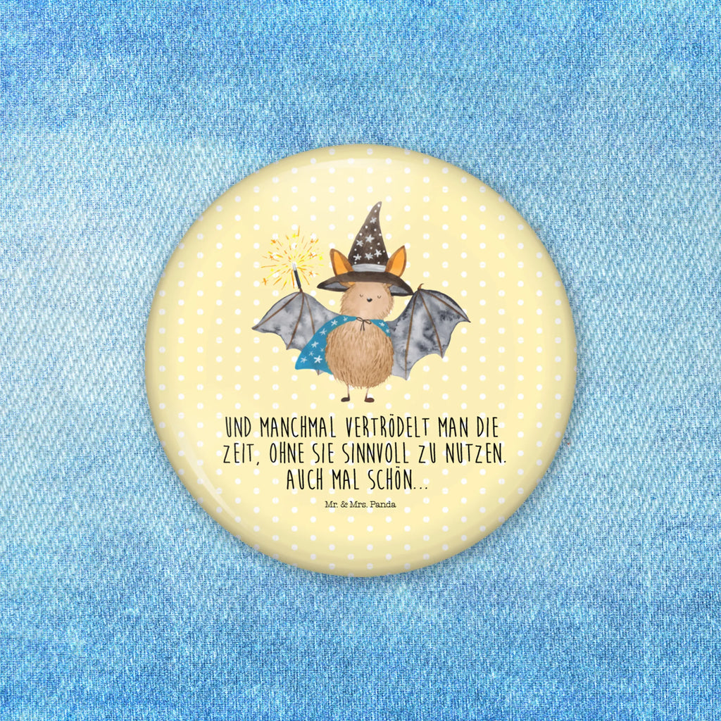 Button Fledermaus Zauberer Marketingbutton 50 mm, Button-Presse 50 mm, Vereinsbutton 50 mm, Werbebutton 50 mm, Button Abzeichen 50 mm, Ansteckbutton 50 mm, Pin 50 mm, Button-Lieferung 50 mm, Button-Edition 50 mm, Eventbutton 50 mm, Button-Emblem 50 mm, Pin-Button 50 mm, Button-Druck 50 mm, Button-Set 50 mm, Button 50 mm, Button-Button 50 mm, Button-Sujet 50 mm, Button-Logo 50 mm, Button-Kollektion 50 mm, Sammlerbutton 50 mm, Button-Anstecker 50 mm, Runde Buttons 50 mm, Badge 50 mm, Button-Pin 50 mm, Button-Design 50 mm, Button-Sonderedition 50 mm, Button-Motiv 50 mm, Button-Badge 50 mm, Festivalbutton 50 mm, Tiermotive, Gute Laune, lustige Sprüche, Tiere, reinsteigern, Fledermaus, Magier, Zauberer, Fledermäuse, Frauen