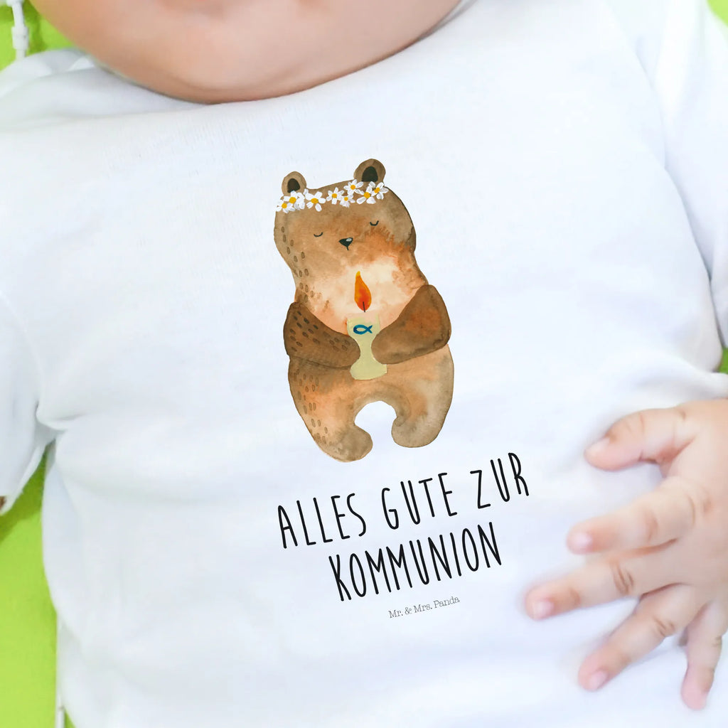 Organiczna koszulka dla niemowląt Niedźwiedź Komunia Baby Hemd, Baby Shirt Weiß, Baby Shirt Mädchen, Baby Shirt Neutral, Baby Shirt, Baby Jerseyshirt, Baby Shirt Geschenk, Baby Shirt Mit Aufdruck, Baby Shirt Mit Spruch, Baby T-Shirt, Baby Shirt Zur Geburt, Baby Shirt Erstausstattung, Baby Shirt Grau, Baby Langarmshirt, Baby Shirt Alltag, Baby Shirt Junge, Baby Baumwollshirt, Baby Oberteil, Baby Top, Baby Bio Shirt, Baby Kurzarmshirt, Baby Shirt Mit Motiv, Süßes Baby Shirt, Baby Sweatshirt, Lustiges Baby Shirt, Baby Pullover, Baby Shirt Gestreift, Baby Shirt Modern, Baby Shirt Unisex, Baby Shirt Klassisch, Baby Shirt Bunt, Baby Shirt Pastell, Teddy, Bär, Teddybär, Taufkerze, Katholisch, Kommunion, Gottes Segen