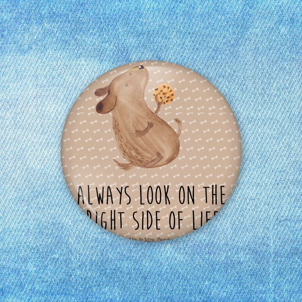 Button Hund Keks Ansteckbutton 50 mm, Werbebutton 50 mm, Button-Anstecker 50 mm, Festivalbutton 50 mm, Button-Emblem 50 mm, Button-Kollektion 50 mm, Button-Motiv 50 mm, Pin-Button 50 mm, Runde Buttons 50 mm, Button-Set 50 mm, Button Abzeichen 50 mm, Badge 50 mm, Vereinsbutton 50 mm, Button-Lieferung 50 mm, Button-Sujet 50 mm, Button-Logo 50 mm, Button-Sonderedition 50 mm, Button-Design 50 mm, Button-Badge 50 mm, Sammlerbutton 50 mm, Button 50 mm, Eventbutton 50 mm, Button-Button 50 mm, Pin 50 mm, Button-Edition 50 mm, Marketingbutton 50 mm, Button-Druck 50 mm, Button-Pin 50 mm, Button-Presse 50 mm, Hund, Hundemotiv, Haustier, Hunderasse, Tierliebhaber, Hundebesitzer, Sprüche, Hundesnacks, Hundekekse, Leckerli, Hundeleckerli