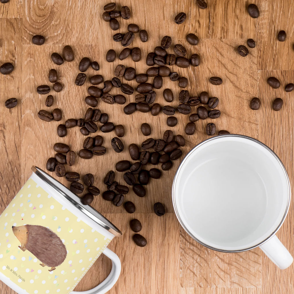 Camping Emaille Tasse Igel Herzen Metalltasse, Campingtasse, blechbecher, Tasse, wandertasse, Teebecher, Blechtasse, Emaille Tasse, wanderbecher, emaillebecher, Tasse Emaille, Trinkbecher, Pott, Campingbecher, Emailletasse, reisetasse, metallbecher, Kaffeebecher, Teetasse, becher emaille, Reisebecher, Emaille Becher, Kaffeetasse, Becher, Tiere, Tiermotive, Gute Laune, Lustige Sprüche, Leben, Igel, Vertrauen, Herz, Herzen, Kuss, Liebe