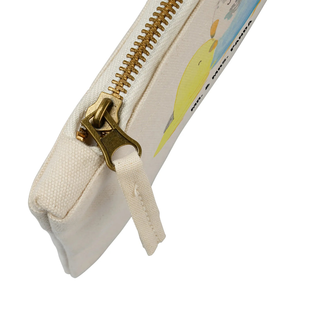 Make-up bag Parakeets in love Love, Loving, Two, Together, Marriage, Engagement, Proposal of marriage, Love gift, gift for her, gift for him, anniversary gift, closeness, birds, cuddling, love, trust, budgie