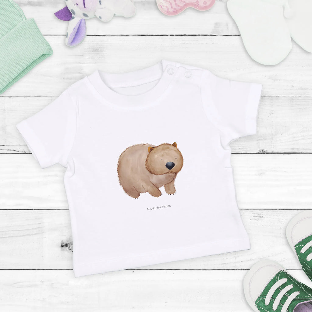Organic Baby Shirt Wombat Baby Sweatshirt, Baby Shirt Pastell, Baby Shirt Alltag, Baby Shirt Junge, Lustiges Baby Shirt, Baby Shirt Mit Aufdruck, Baby Shirt Neutral, Baby Shirt Mädchen, Baby Top, Baby Pullover, Baby T-Shirt, Baby Langarmshirt, Baby Shirt Geschenk, Baby Kurzarmshirt, Baby Shirt, Baby Shirt Zur Geburt, Baby Shirt Weiß, Baby Jerseyshirt, Baby Shirt Grau, Baby Baumwollshirt, Baby Shirt Gestreift, Baby Shirt Erstausstattung, Baby Bio Shirt, Baby Shirt Klassisch, Baby Shirt Bunt, Baby Shirt Mit Spruch, Baby Shirt Unisex, Baby Hemd, Süßes Baby Shirt, Baby Shirt Modern, Baby Oberteil, Baby Shirt Mit Motiv, Gute Laune, Tiermotive, Tiere, Lustige Sprüche, Spruch, Motivation, Das Leben Ist schön, Wombat, Australien