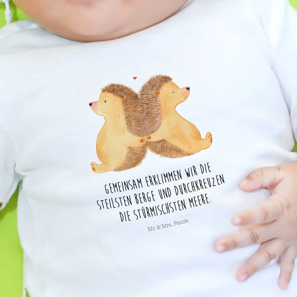 Organic Baby Shirt Hedgehogs holding hands Baby Jerseyshirt, Baby Pullover, Süßes Baby Shirt, Baby Top, Baby Shirt Erstausstattung, Baby Kurzarmshirt, Baby Shirt Mädchen, Baby Baumwollshirt, Baby Shirt Modern, Baby Shirt Neutral, Baby Shirt Bunt, Baby Shirt Gestreift, Baby Shirt Alltag, Baby T-Shirt, Baby Shirt, Lustiges Baby Shirt, Baby Shirt Zur Geburt, Baby Shirt Junge, Baby Shirt Unisex, Baby Shirt Pastell, Baby Hemd, Baby Shirt Grau, Baby Shirt Geschenk, Baby Shirt Mit Motiv, Baby Sweatshirt, Baby Shirt Mit Spruch, Baby Shirt Mit Aufdruck, Baby Bio Shirt, Baby Oberteil, Baby Langarmshirt, Baby Shirt Weiß, Baby Shirt Klassisch, Partner, Verlobung, Ehefrau, Freundin, Heiraten, Freund, Heiratsantrag, Liebe, Hocheitstag, Liebesgeschenk, Ehemann, Jahrestag, Igel, Love, Igelliebe, Gemeinsamkeit, Große Liebe, Geschenk für Zwei, Hochzeit, Lieblingsmensch, Liebesbotschaft, Liebesbeweis, Hand in Hand
