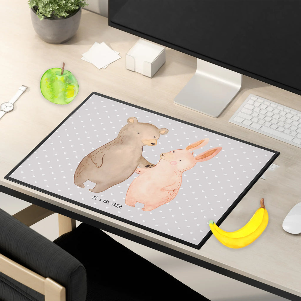 Schreibtischunterlage Bär Hase Umarmen Schreibtischauflage, schreibauflagen, schreibtischunterlagen, Schreibtisch Matte, Schreibunterlage, schreibtischunterlage, arbeitsunterlage, tischmatte, schreibmatte, schreibauflage, Schreibtisch Unterlagen, schreibtischmatte, Tischunterlage, arbeitsmatte, tischauflage, tischpads, tischmatten, tischauflagen, schreibtischauflagen, pultunterlage, tischpad, Verlobung, Freund, Partner, Heiratsantrag, Freundin, Liebesgeschenk, Ehemann, Hocheitstag, Ehefrau, Heiraten, Jahrestag, Liebe, Bester Freund, Bär, Freunde, Bärchen, Best Friends, Hase