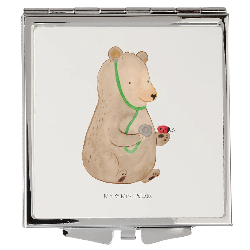 Kwadratowe lusterko do torebki niedźwiedź lekarz Kosmetikspiegel Klein, Handspiegel Zum Mitnehmen, Vintage Kompaktspiegel, Deko Handspiegel, Runder Taschenspiegel, Tragbarer Spiegel, Schminkspiegel Kompakt, Spiegel Für Handtasche, Mini Spiegel, Handspiegel Mit Hülle, Silber, Kompaktspiegel, Handspiegel Für Damen, Klappbarer Taschenspiegel, Taschenspiegel, Klappbarer Handspiegel, Handspiegel Geschenkidee, Schminkspiegel To Go, Quadratischer Handspiegel, Spiegel Für Schminktasche, Reise Spiegel, Taschen-Kosmetikspiegel, Handtaschenspiegel, Klappspiegel, Spiegel Für Unterwegs, Spiegel Für Make-Up Tasche, Design Taschenspiegel, Teddy, Bär, Teddybär, Professorin, Doktor, Ärztin, Doktorin, Professor, Arzt