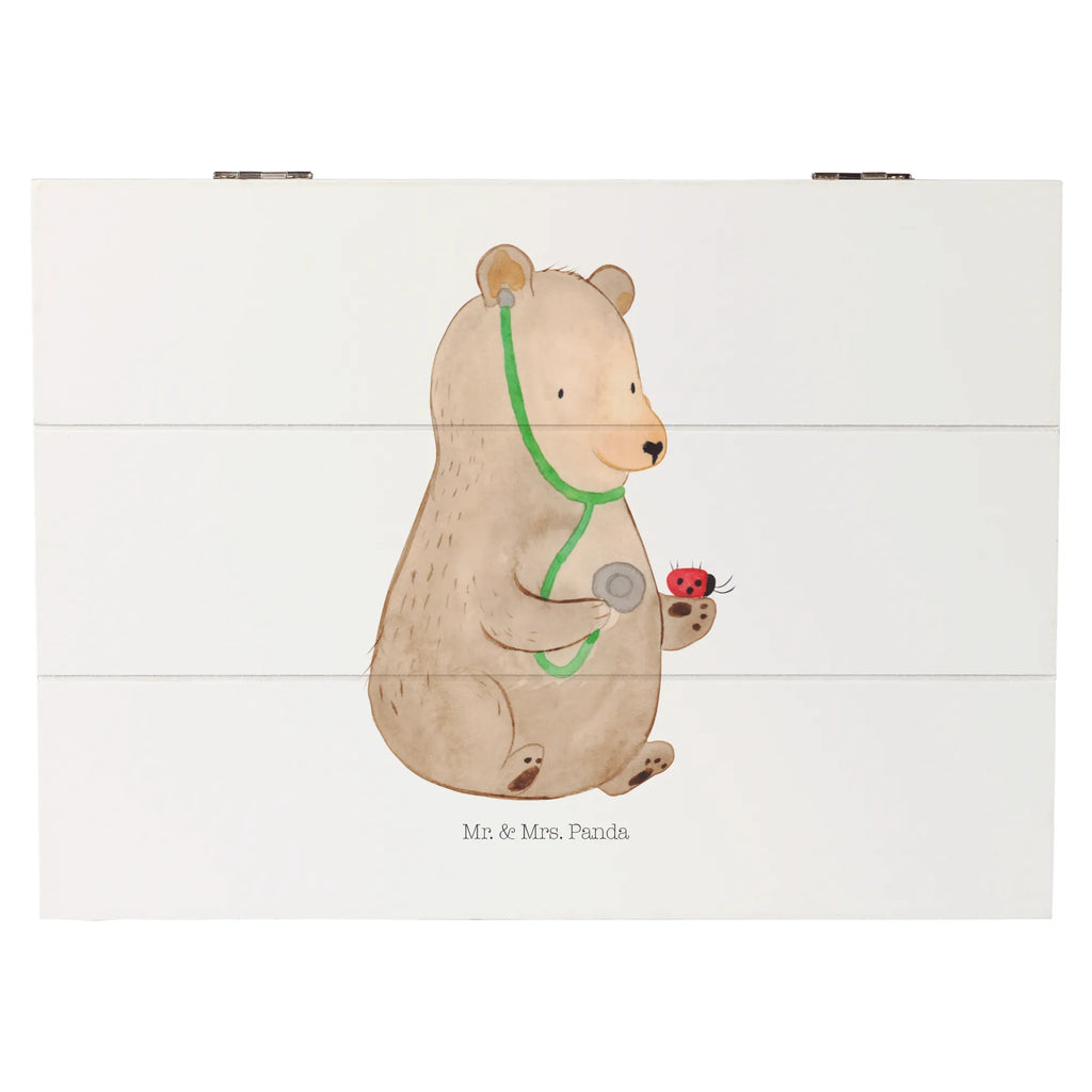Holzkiste Bär Arzt box holz, aufbewahrungskisten, holzkästchen, Aufbewahrungsbox Holz, Holzkisten, Holzboxen, Holzbox, Aufbewahrungskiste, Schatulle, aufbewahrungsboxen, truhe holz, holztruhen, Aufbewahrungsbox aus Holz, Holzkiste, Holz Aufbewahrungsbox, Holzkiste mit Deckel, Holztruhe, holzschatulle, Aufbewahrungsbox, aufbewahrungskiste mit deckel, kiste holz, Box aus Holz, holzschachtel, aufbewahrungstruhe, Holzbox mit Deckel, Bär, Teddybär, Teddy, Doktorin, Arzt, Professor, Doktor, Ärztin, Professorin