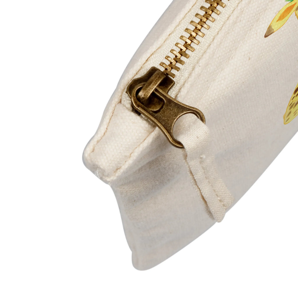 Make-up bag giraffe flower wreath utensilientasche, Federmappe, Kosmetiktasche, Kulturtasche, pinsel tasche, Waschtasche, pencil case, kosmetiktäschchen, beauty case, toiletry bag, beauty tasche, Mäppchen, Etui, Kulturbeutel, Schlampermäppchen, Kosmetikbeutel, aufbewahrungsbeutel, Schminkbeutel, aufbewahrungstasche, Waschbeutel, Schminktäschchen, Stiftemäppchen, Schminktasche, Afrika, Wildtiere, Blumenkranz, Abenteurer, Selbstliebe, Giraffe, Freundin