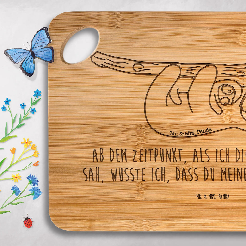 Bambus - Schneidebrett Faultier mit Kind Bambusbrett Spülmaschinenfest, Küchenbrett Bambus, Bambusbrettchen, Schneidebrett Für Brot, Frühstücksbrett Bambus, Küchenbrett Bambus Modern, Küchenbrett Naturmaterial, Bambusbrett Küche, Schneidebrett Design Bambus, Schneidebrett Aus Bambus, Bambus Schneidebrett, Schneidebrett Nachhaltig, Schneidebrett Für Fleisch, Schneidebrett Für Gemüse, Schneidebrett Für Käse, Schneidebrett Umweltfreundlich, Frühstücksbrettchen Aus Bambus, Schneidebrett Holz Bambus, Schneidbrett Bambus, Schneidebrett Bambus Mit Saftrille, Bambus Küchenbrettchen, Schneidebrett Holzoptik Nachhaltig, Bambus Schneidunterlage, Schneidebrett Bambus Groß, Schneidebrett Bambus Klein, Bambus Küchenbrett Holzoptik, Bambus Schneidebrett Langlebig, Schneidebrett Antibakteriell, Küchenzubehör Bambus, Faultier, Faultier Geschenk, Faultier Deko, Mama, Geburt, Baby, Kind, Liebe, Kinder, Spaß, Niedlichkeit, Mutter, Faulheit