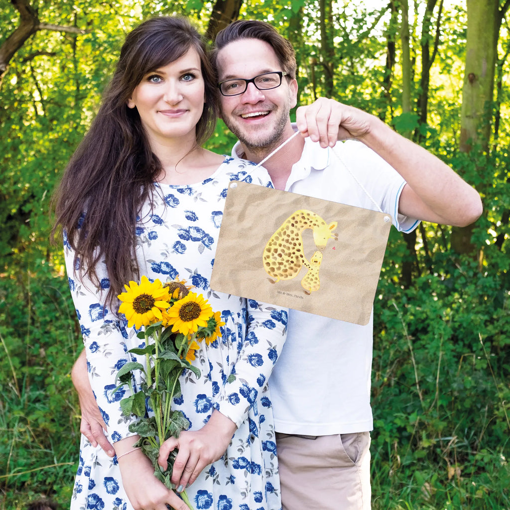 Deko Schild Giraffe Kind Küchenschild, Spruchschild, Wandschild, Holztafel, holzbild, Deko Wandtafel, dekoration schild, Schild mit Spruch, Deko Schild, Türschild, Motivschild, Holzschild, Dekoschild, wandtafel, hängeschild, dekotafel, wandhänger, sprüche schild, Türschild Familie, dekoschilder, Badschild, Schild, Afrika, Wildtiere, Sohn, Tochter, Mama, Mutter, Lieblingsmensch, Kind, Giraffe