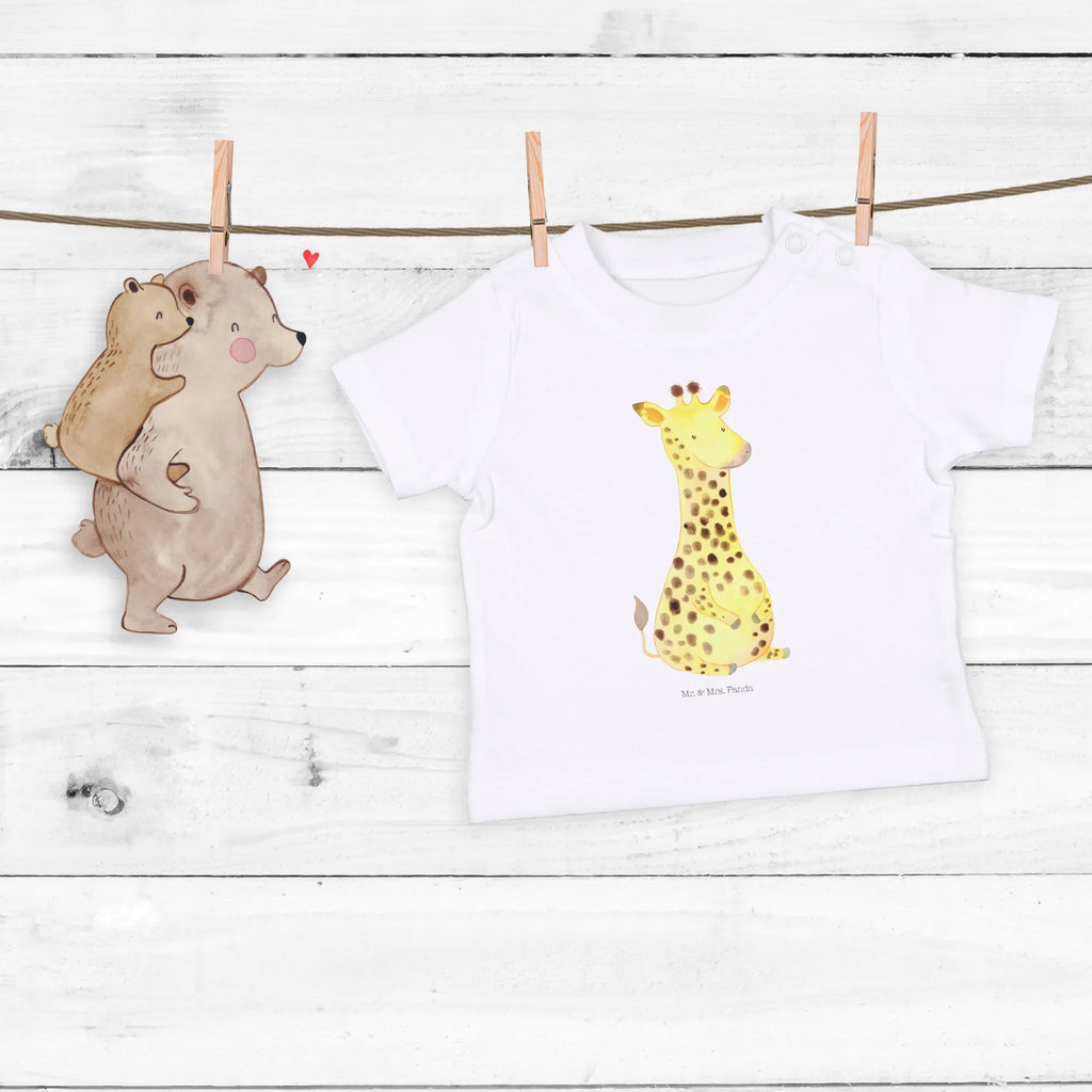 Organic Baby Shirt Giraffe Zufrieden Baby T-Shirt, Baby Shirt Mädchen, Baby Shirt Gestreift, Baby Shirt Zur Geburt, Baby Baumwollshirt, Baby Shirt Modern, Baby Shirt Erstausstattung, Baby Hemd, Baby Langarmshirt, Baby Shirt Geschenk, Baby Shirt Klassisch, Lustiges Baby Shirt, Baby Shirt Alltag, Baby Shirt Junge, Baby Shirt Neutral, Süßes Baby Shirt, Baby Kurzarmshirt, Baby Shirt Mit Motiv, Baby Top, Baby Shirt Mit Aufdruck, Baby Shirt Grau, Baby Shirt Unisex, Baby Bio Shirt, Baby Shirt Mit Spruch, Baby Shirt Bunt, Baby Shirt Weiß, Baby Oberteil, Baby Pullover, Baby Shirt Pastell, Baby Jerseyshirt, Baby Shirt, Baby Sweatshirt, Afrika, Wildtiere, Zufrieden, Giraffe, Abenteuer, Glück