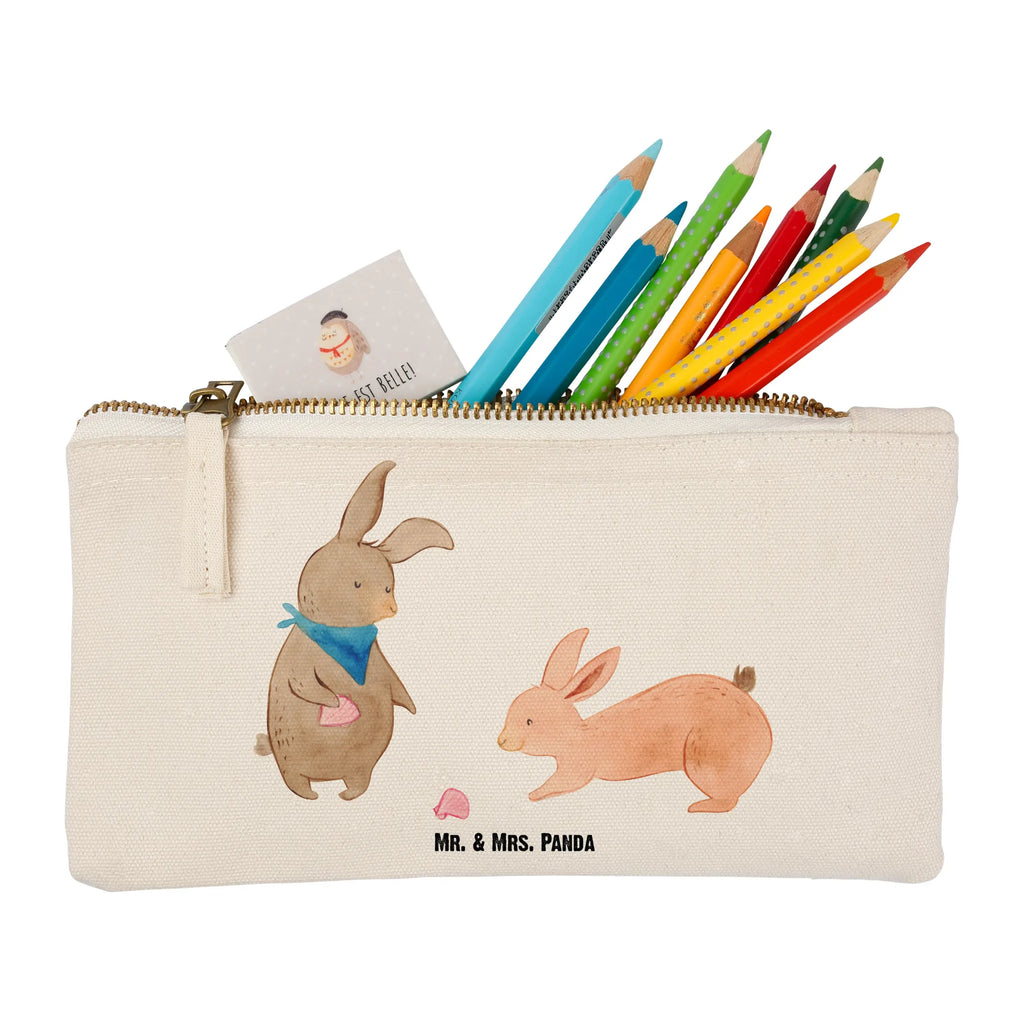 Make-up bag Bunnies with seashell Stifteaufbewahrung, Schminktasche Geschenk, Aufbewahrung für Schminke, Schminktasche Stoff, Schminktasche Wasserdicht, Schminktasche Für Mädchen, Schminktasche Minimalistisch, Schminktasche Groß, Schminktasche Klein, Kosmetiktasche, Schminktasche Transparent, Schminktasche Tiermotiv, Reise-Kosmetiktasche, Schminktasche Mit Muster, Schminktasche Für Teenager, Schminktasche, Kosmetiktasche Organizer, Make-Up Tasche, Kulturbeutel Damen, Schminktasche Nachhaltig, Schminktasche Leder, Kosmetiktasche Für Handtasche, Schminkbeutel, Schminktasche Für Unterwegs, Schminktasche Reise, Kosmetiktasche Zum Mitnehmen, Schminktasche Zum Aufhängen, Schminktasche Mit Fächern, Kosmetiktasche Mit Spiegel, Schminktasche Blumen, Schminktasche für Unterwegs, Schminktasche Modern, Kosmetiktasche Damen, Schminktäschchen, Schminktasche Mit Reißverschluss, Familie, Vatertag, Muttertag, Bruder, Schwester, Mama, Papa, Oma, Opa, best friends, Muscheln, Freundin, BFF, Muscheln sammeln, Meer, beste Freundin, Hasen, Freundinnen