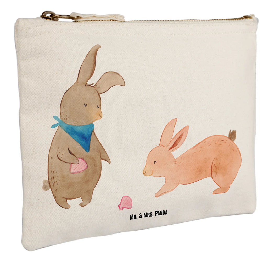 Make-up bag Bunnies with seashell Stifteaufbewahrung, Schminktasche Geschenk, Aufbewahrung für Schminke, Schminktasche Stoff, Schminktasche Wasserdicht, Schminktasche Für Mädchen, Schminktasche Minimalistisch, Schminktasche Groß, Schminktasche Klein, Kosmetiktasche, Schminktasche Transparent, Schminktasche Tiermotiv, Reise-Kosmetiktasche, Schminktasche Mit Muster, Schminktasche Für Teenager, Schminktasche, Kosmetiktasche Organizer, Make-Up Tasche, Kulturbeutel Damen, Schminktasche Nachhaltig, Schminktasche Leder, Kosmetiktasche Für Handtasche, Schminkbeutel, Schminktasche Für Unterwegs, Schminktasche Reise, Kosmetiktasche Zum Mitnehmen, Schminktasche Zum Aufhängen, Schminktasche Mit Fächern, Kosmetiktasche Mit Spiegel, Schminktasche Blumen, Schminktasche für Unterwegs, Schminktasche Modern, Kosmetiktasche Damen, Schminktäschchen, Schminktasche Mit Reißverschluss, Familie, Vatertag, Muttertag, Bruder, Schwester, Mama, Papa, Oma, Opa, best friends, Muscheln, Freundin, BFF, Muscheln sammeln, Meer, beste Freundin, Hasen, Freundinnen