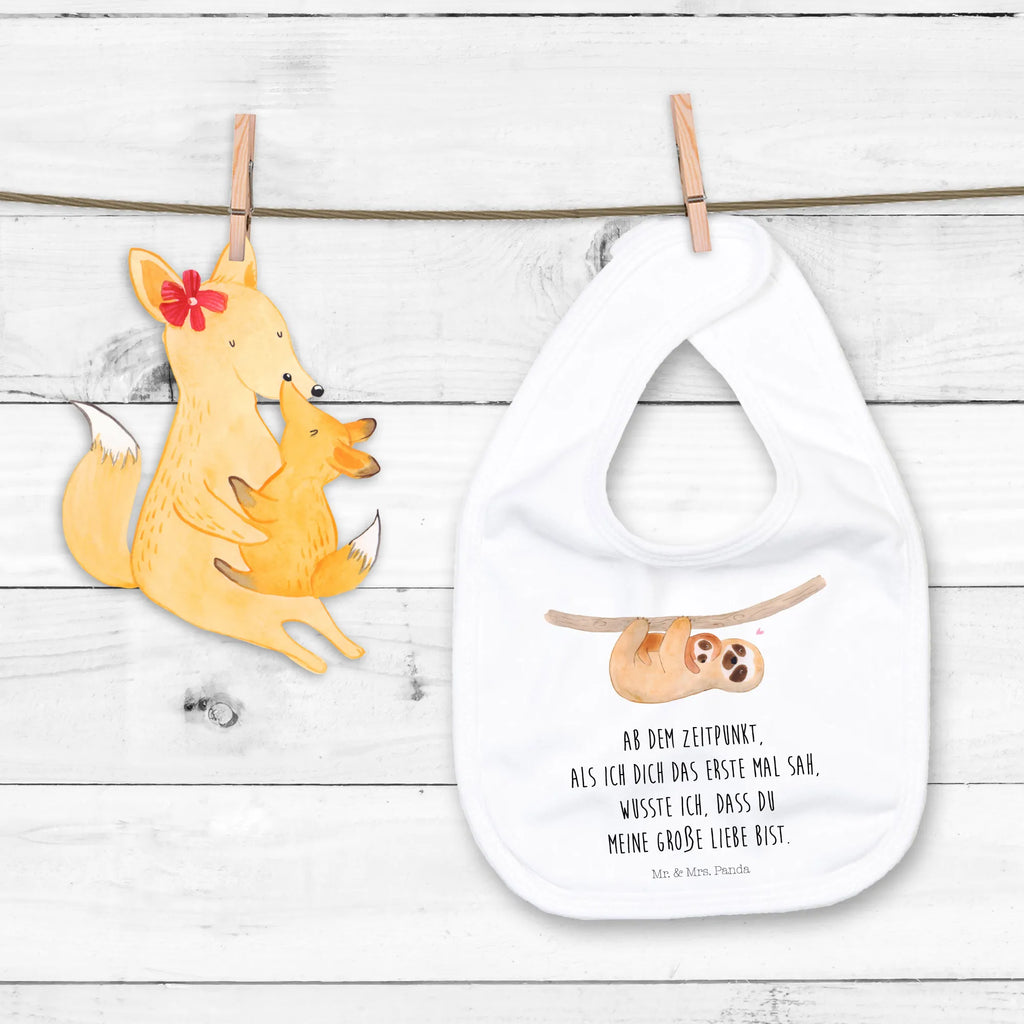 Bib sloth child Eltern, Babylätzchen Für Jungen, Babylätzchen Für Mädchen, Babylätzchen Für Beikost, Lustiges Babylätzchen, Babylätzchen Bunt, Babymode, Babylätzchen, Babylätzchen Mit Motiv, Esslätzchen Baby, Sabberlätzchen, Babylätzchen Neutral, Baby Esslätzchen, Babylätzchen Bio Baumwolle, Lätzchen Baby, Babyausstattung, Lätze, Babylätzchen Für Kita, Babylätzchen Mit Druckknopf, Lätzchen Mit Spruch, Baby Erstausstattung, Halstuch Für Neugeborene, Geschenk Zur Geburt, Babyshower, Spucktuch Baby, Dreieckstuch Baby, Baby Lätzchen, Babylätzchen Waschbar, Babylätzchen Aus Baumwolle, Babylätzchen Als Geschenk, Babylätzchen Weich, Babyhalstuch, Baby Latz, Babylätzchen Wasserfest, Babylätzchen Mit Klettverschluss, Baby Lätzchen Set, Baby Halstuch, Kinderkleidung, Neugeborenen Lätzchen, Babylätzchen Design, Babyartikel, Babylätzchen Handgemacht, Babylätzchen Alltagstauglich, Babylatz, Kleckerschutz Baby, Babykleidung, Lätzchen Für Babys, Kleinkind, Babyparty, Faultier, Faultier Geschenk, Faultier Deko, Mutter, Kind, Geburt, Mama, Kinder, Spaß, Niedlichkeit, Baby, Liebe, Faulheit