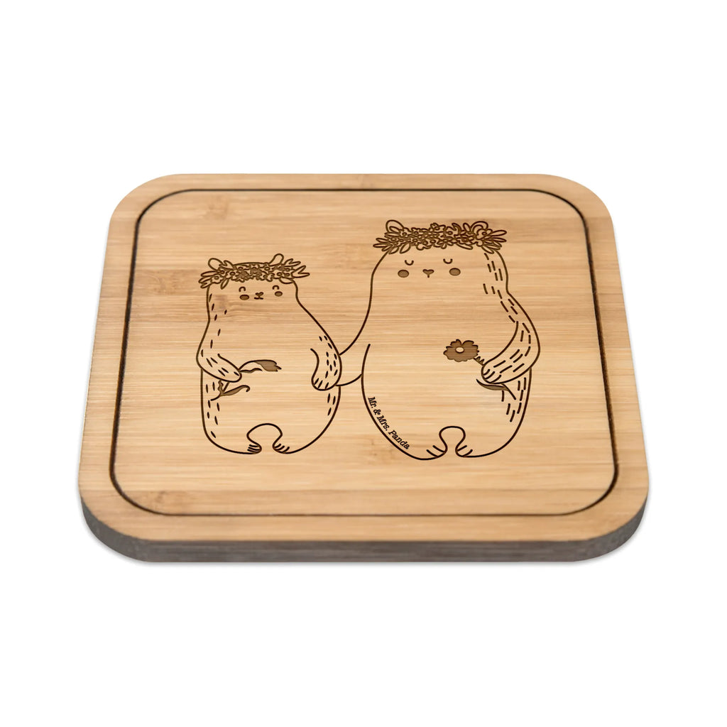 Untersetzer quadratisch Bären mit Blumenkranz Coaster Quadratisch, Holzuntersetzer Quadratisch, Tassen Schutz, Getränkeunterlage, Korkuntersetzer Quadratisch, Tassenunterlage, Untersetzer Büro, Design Untersetzer, Glasuntersetzer, Keramikuntersetzer, Handgemachter Untersetzer, Untersetzer Für Küche, Nachhaltiger Untersetzer, Untersetzer 4er Set, Kratzschutz Für Tisch, Bambusuntersetzer Quadratisch, Becheruntersetzer, Hitzebeständiger Untersetzer, Untersetzer Für Esstisch, Untersetzer Aus Kork, Untersetzer 6er Set, Rutschfester Untersetzer, Gläser Schutz, Unterlage Für Tassen, Quadratischer Untersetzer, Getränkeuntersetzer, Moderner Tischuntersetzer, Klassischer Getränkeuntersetzer, Bierdeckel, nachhhaltig Unterstzer, Unterlage Für Becher, Untersetzer Quadratisch, Tischuntersetzer Quadratisch, Untersetzer Für Wohnzimmer, Untersetzer Aus Filz, Untersetzer Geschenk, Umweltfreundlicher Untersetzer, Untersetzer Aus Holz Quadratisch, Dekorativer Untersetzer Quadratisch, Tassenuntersetzer, Unterlage Für Gläser, Schieferuntersetzer Quadratisch, Glasunterlage, Tischschoner, Filzuntersetzer Quadratisch, Robuster Untersetzer, Familie, Vatertag, Muttertag, Bruder, Schwester, Mama, Papa, Oma, Opa, Kind, Töchter, Lieblingsmensch, Mami, beste Mutter, Bär, Kinder, Vorbild, Tochter, Mutti, weltbeste Mama, Bären, Mutter, Family, Lieblingsmama, Geschenk Mama. Muttertag