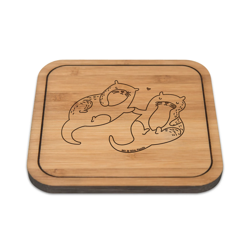 Untersetzer quadratisch Otter händchenhaltend Untersetzer Büro, Robuster Untersetzer, Untersetzer Für Esstisch, Tischuntersetzer Quadratisch, Moderner Tischuntersetzer, nachhhaltig Unterstzer, Klassischer Getränkeuntersetzer, Nachhaltiger Untersetzer, Dekorativer Untersetzer Quadratisch, Filzuntersetzer Quadratisch, Untersetzer Für Küche, Keramikuntersetzer, Glasunterlage, Getränkeunterlage, Bierdeckel, Untersetzer Aus Holz Quadratisch, Korkuntersetzer Quadratisch, Tischschoner, Coaster Quadratisch, Hitzebeständiger Untersetzer, Kratzschutz Für Tisch, Untersetzer Geschenk, Tassen Schutz, Untersetzer 6er Set, Tassenuntersetzer, Unterlage Für Becher, Rutschfester Untersetzer, Unterlage Für Tassen, Design Untersetzer, Glasuntersetzer, Getränkeuntersetzer, Bambusuntersetzer Quadratisch, Handgemachter Untersetzer, Tassenunterlage, Schieferuntersetzer Quadratisch, Gläser Schutz, Unterlage Für Gläser, Umweltfreundlicher Untersetzer, Holzuntersetzer Quadratisch, Untersetzer Aus Kork, Becheruntersetzer, Quadratischer Untersetzer, Untersetzer Für Wohnzimmer, Untersetzer 4er Set, Untersetzer Aus Filz, Untersetzer Quadratisch, Otter, Fischotter, Seeotter, Otter Seeotter See Otter