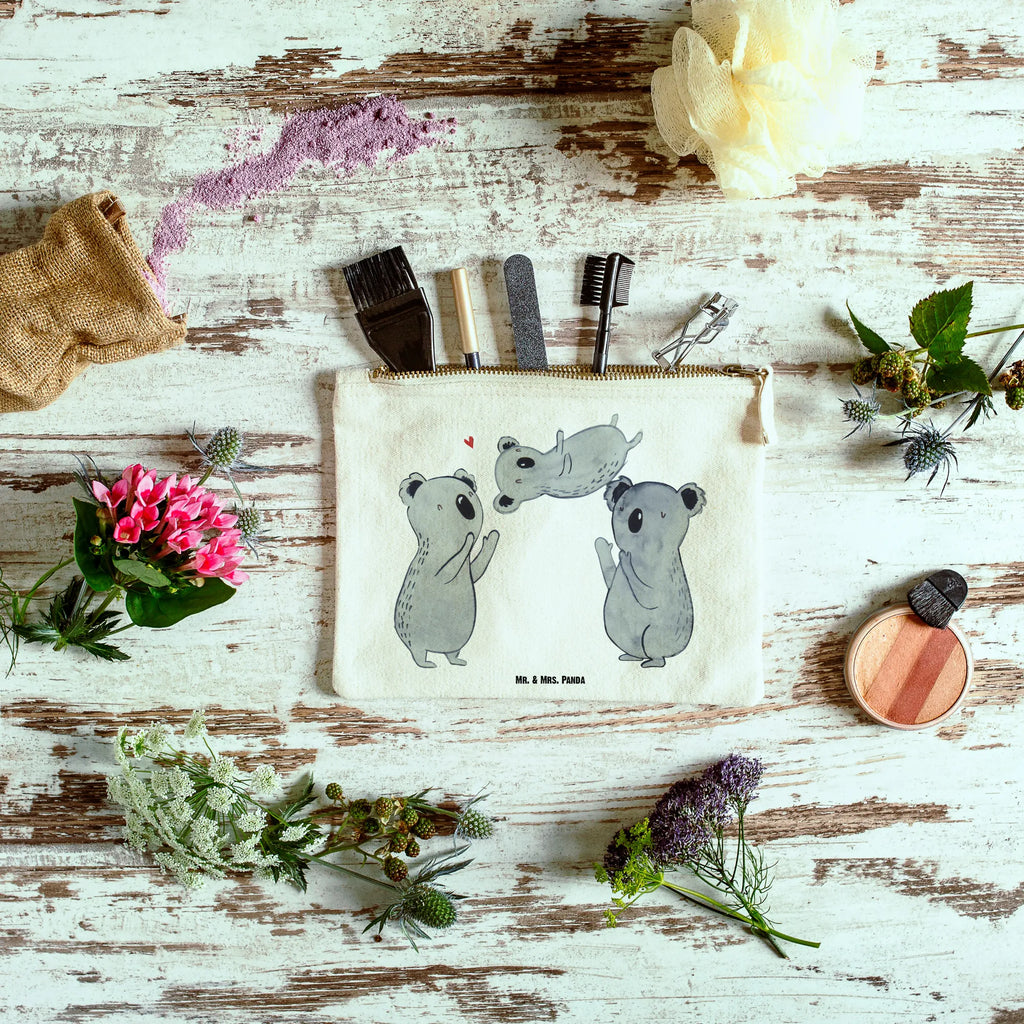 Make-up bag koalas Celebrate Schminktasche Reise, Schminkbeutel, Kosmetiktasche Zum Mitnehmen, Schminktasche Groß, Schminktasche Mit Muster, Kulturbeutel Damen, Schminktasche Modern, Schminktäschchen, Reise-Kosmetiktasche, Schminktasche für Unterwegs, Schminktasche Für Teenager, Schminktasche Tiermotiv, Schminktasche Transparent, Aufbewahrung für Schminke, Schminktasche Für Unterwegs, Schminktasche Leder, Kosmetiktasche Für Handtasche, Schminktasche Zum Aufhängen, Schminktasche Mit Reißverschluss, Stifteaufbewahrung, Schminktasche Geschenk, Schminktasche Wasserdicht, Make-Up Tasche, Schminktasche Stoff, Schminktasche Minimalistisch, Schminktasche Nachhaltig, Schminktasche Für Mädchen, Schminktasche Blumen, Kosmetiktasche, Kosmetiktasche Organizer, Kosmetiktasche Damen, Kosmetiktasche Mit Spiegel, Schminktasche Mit Fächern, Schminktasche Klein, Schminktasche, Geburtstag, Geburtstagsgeschenk, Geschenk, Eltern, Herz, Liebe, Kind, Familie, Koala