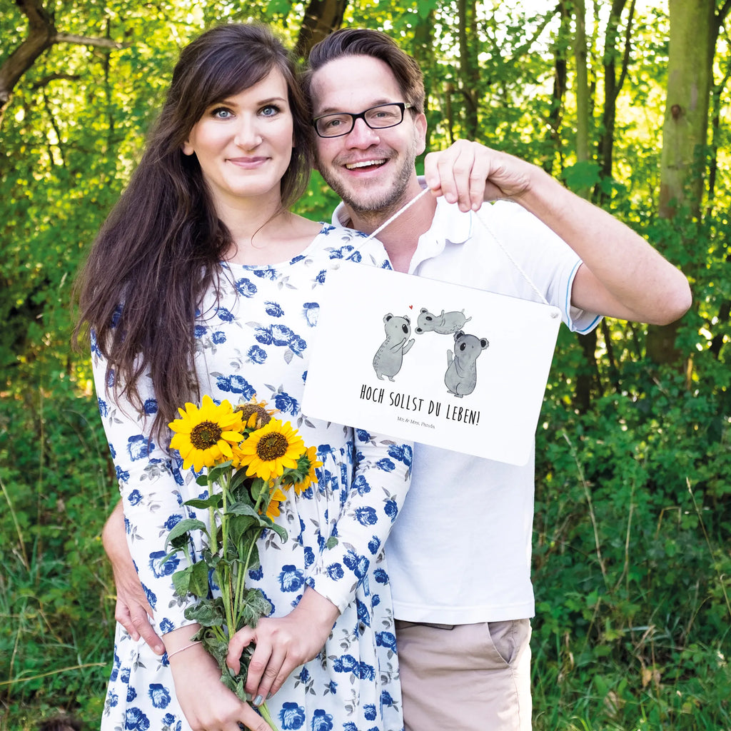 Deko Schild Koalas Feiern Deko Wandtafel, Vintage Schild, Türschild Mit Spruch, Deko Schild, Deko schild Mit Herz, Dekoschild Aus Holz, Dekoschild Geschenk, Deko schild Mit Spruch, Holzschild, Deko schild Für Balkon, Deko schild Für Küche, Rustikales Deko schild, Dekoschild, Deko schild Landhausstil, Dekoschild Groß, Dekoschild Für Freunde, Türschild, Deko schild Mit Motiv, Deko schild Modern, Dekoschild Klein, Deko schild Mit Blumenmotiv, Dekoschild Handgemacht, Wanddeko Schild, Spruchschild, Schild Aus Holz, Schild Zum Hinstellen, Dekoschild Für Badezimmer, Deko schild Mit Lebensweisheit, Deko schild Für Wohnzimmer, Dekos child Für Garten, Schild Aus Metall, Metallschild, Dekoschild Für Familie, Schild Zum Aufstellen, Dekoschild Zum Aufhängen, Shabby Chic Schild, Lustiges Deko schild, Deko schild Liebevoll Gestaltet, Dekoschild Für Flur, Wandschild, Geburtstag, Geburtstagsgeschenk, Geschenk, Eltern, Liebe, Familie, Herz, Kind, Koala