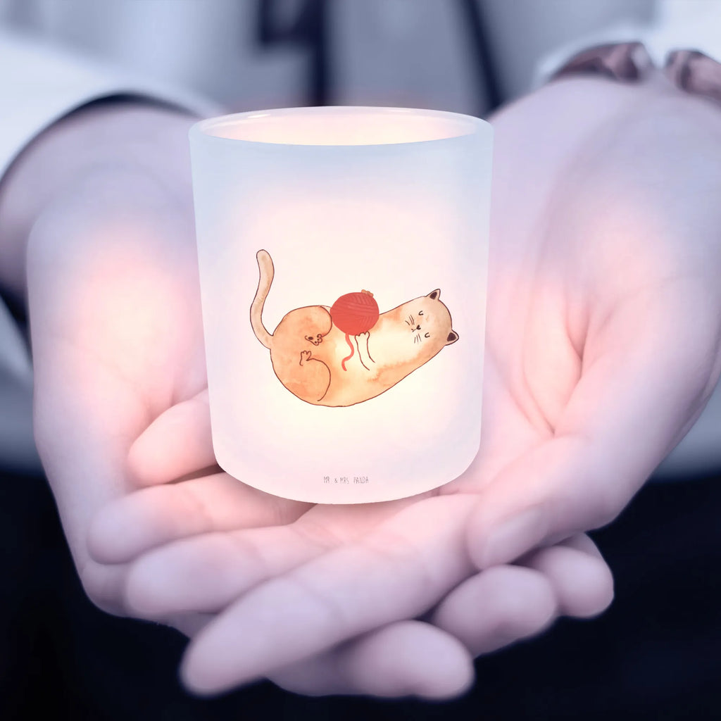 Windlicht Katzen Wollknäul Deko Windlicht, tischlicht, stimmungslicht, Windlicht Klein, Windlicht Deko, teelichtleuchter, Outdoor Kerzenhalter, glas kerzenhalter, kerzenhalter klein, Kerzenhalter Glas, tisch kerzenhalter, Teelichthalter, Glas Teelichthalter, Windlicht Draußen, laterne teelicht, Windlicht Satiniert, Teelicht Glas, Outdoor Windlicht, Glaslaterne, Windlicht, ambientelicht, deko kerzenhalter, Tisch Windlicht, Kerzen Windlicht, laterne glas, Balkon Windlicht, milchglas windlicht, Teelichthalter Glas, Kerzenhalter, Windlichter, teelichthalter klein, Glas Windlicht, teelichtglas, Windlicht Kerzenhalter, Windlicht Milchglas, Windlicht Glas, teelicht windlicht, Deko Teelichthalter, Garten Windlicht, lichthalter, kerzenbehälter, Kerzenglas, dekolicht, Windlicht aus Glas, Lichtglas, Milchglas Teelichthalter, Terrasse Windlicht, glaswindlicht, Katze, Katzenmotiv, Katzenfan, Katzendeko, Katzenfreund, Katzenliebhaber, Katzenprodukte, Katzenartikel, Katzenaccessoires, Katzensouvenirs, Katzenliebhaberprodukte, Katzenmotive, Spielen, Haustier, Wolle, Cats, Kater, Wollknäuel, Katzen, Katzenhalter, Mietze, Verspielt, Spiel, Cat, Katzenbesitzerin